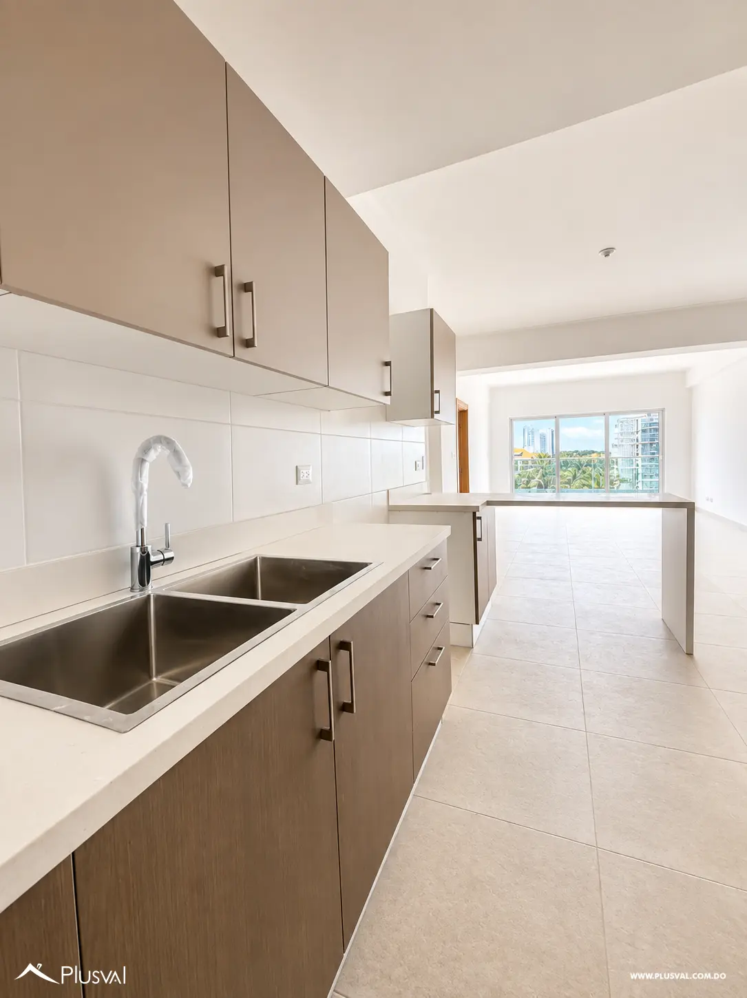 Apartamento en venta en Juan Dolio, a 3 minutos de la playa 521546