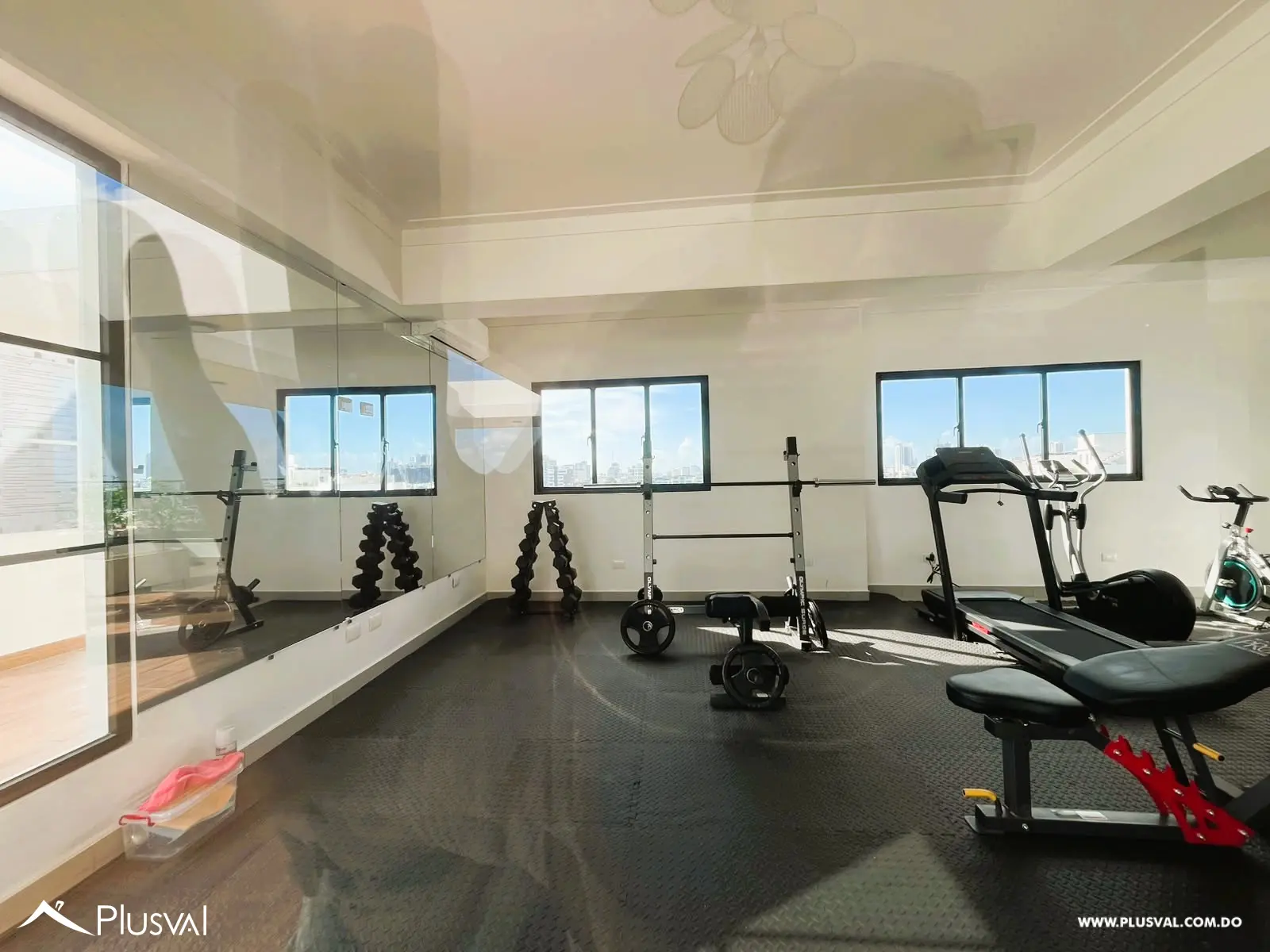 Apartamento de 2 habitaciones con línea blanca en alquiler 526092