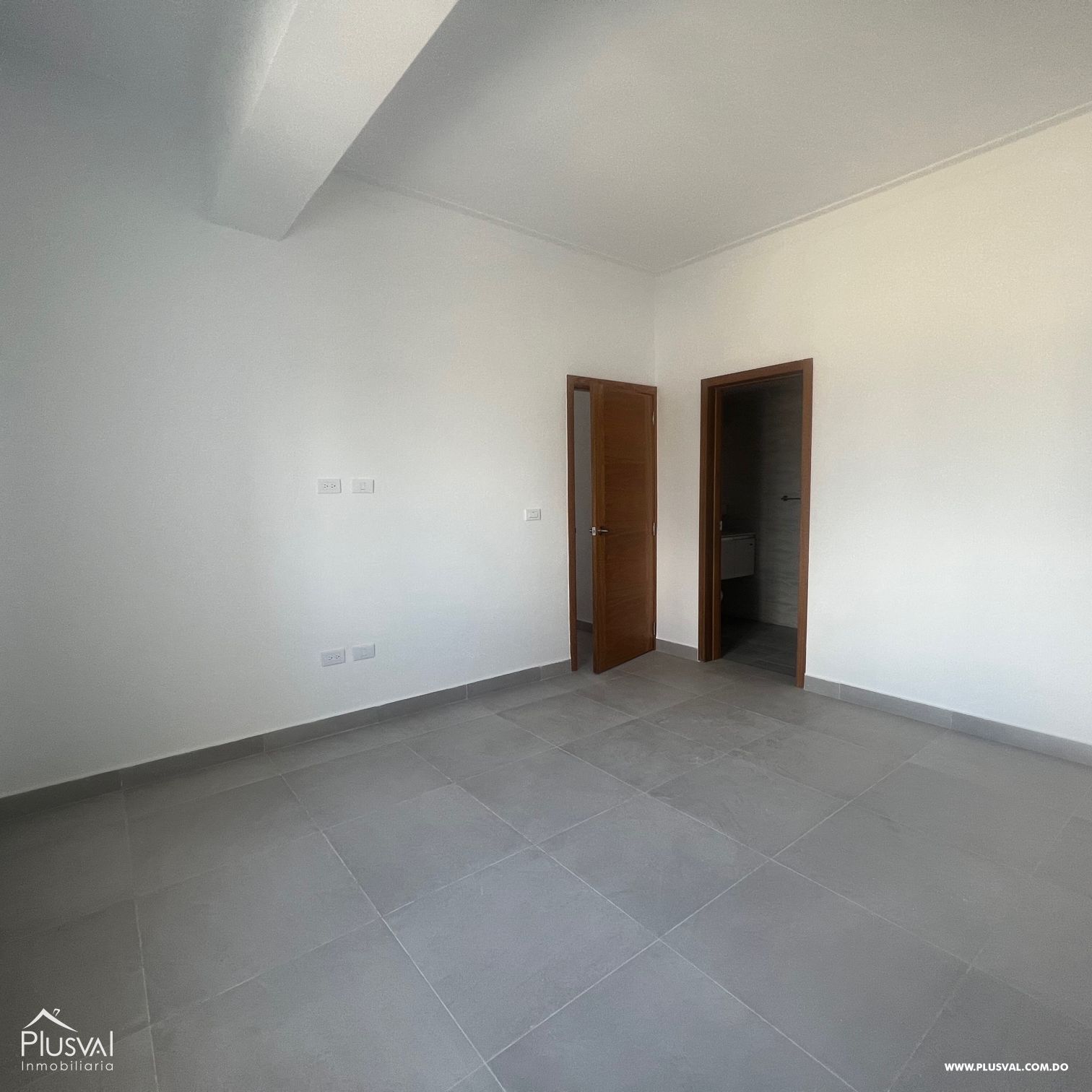 Apartamento en Alquiler 3 Hab en el Millon 268896