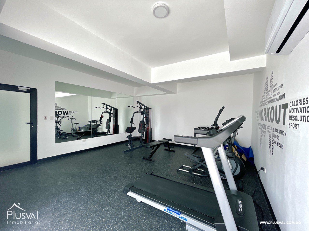 Alquiler Apartamento 2 Hab + Estudio, con Area Social y 2 parqueos + Locker en Serralles 235924