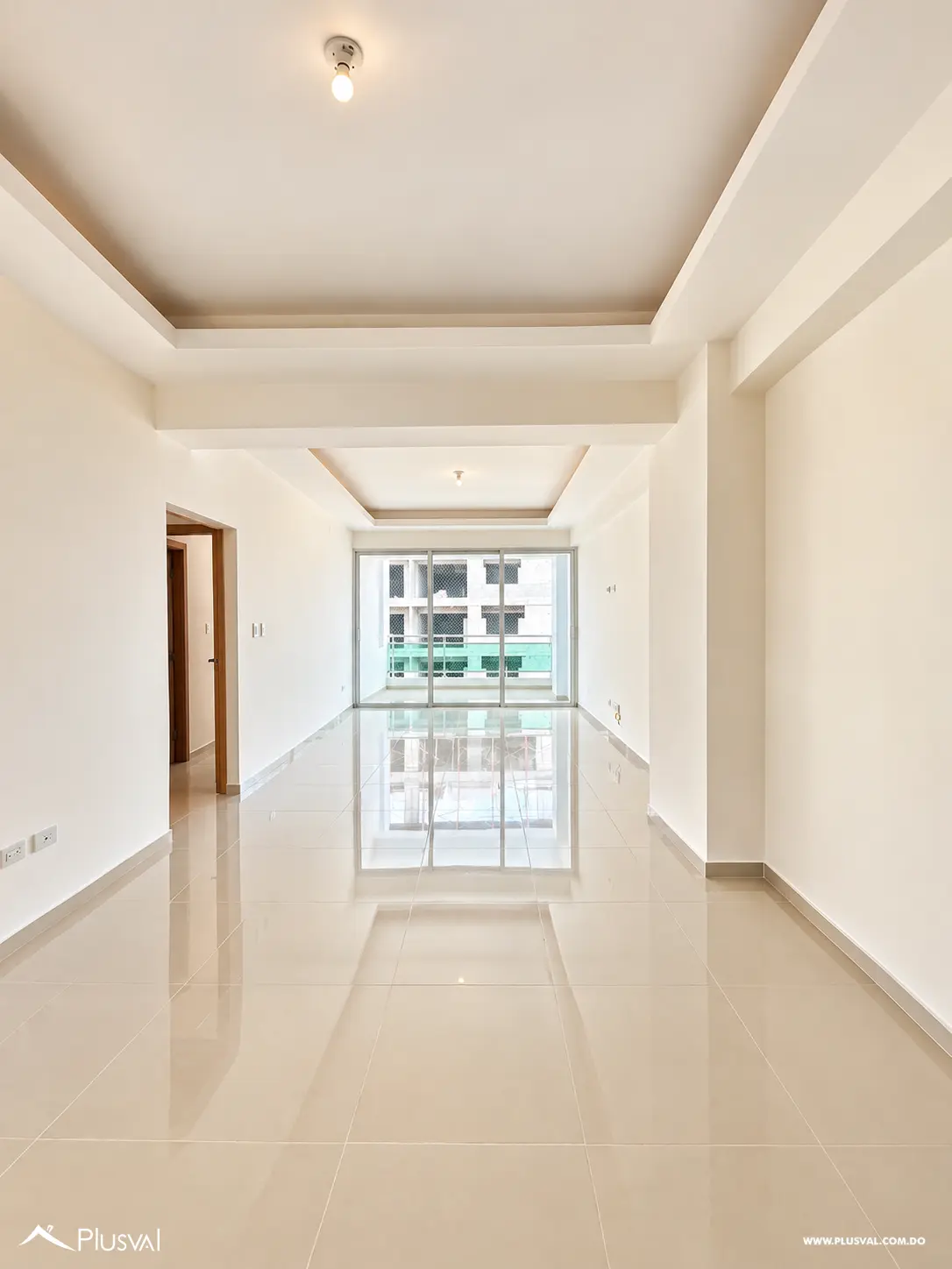 Apartamento de 2 habitaciones en alquiler en Evaristo Morales 533730