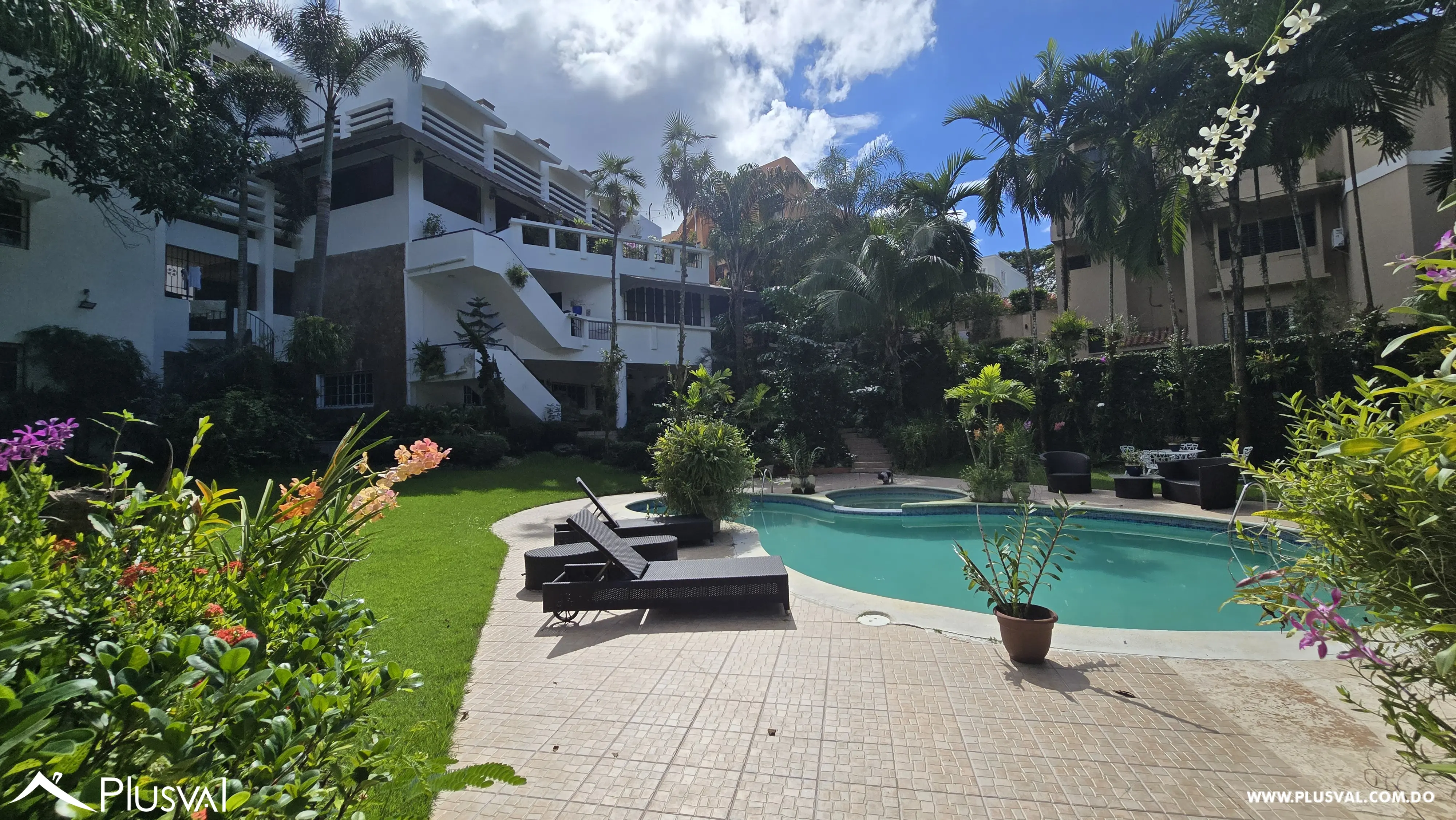 Un Hogar para Crear Recuerdos Inolvidables, Casa en Venta en Cuesta Hermosa I. 479594