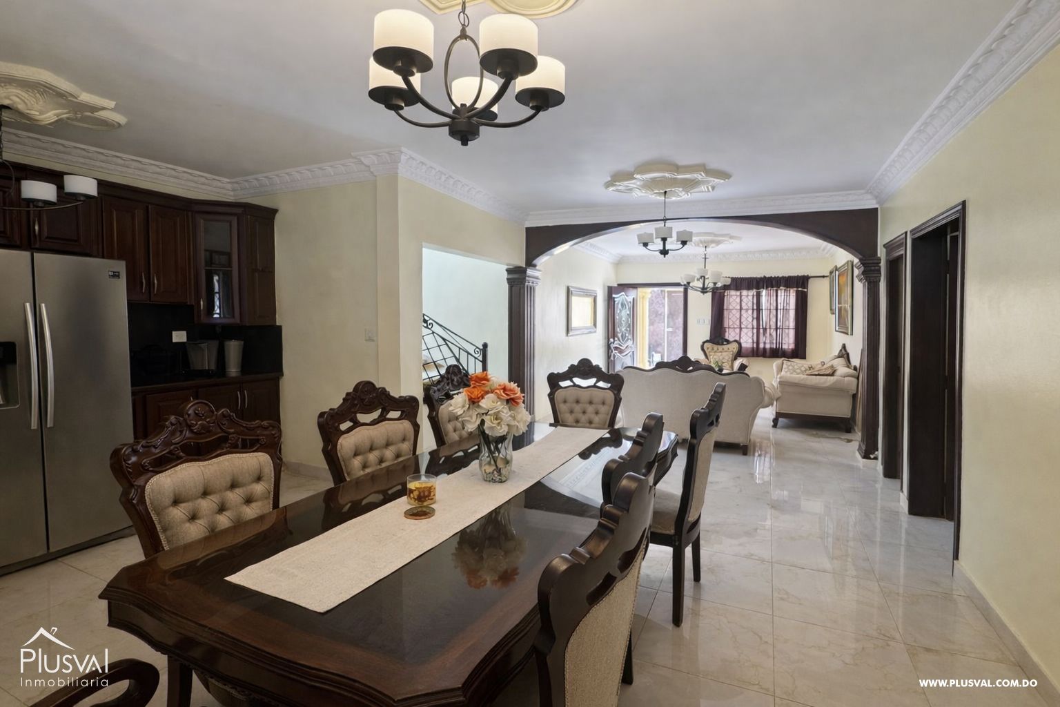 Casa de amplia con Piscina a 3 Minutos del Próximo City Center 498910
