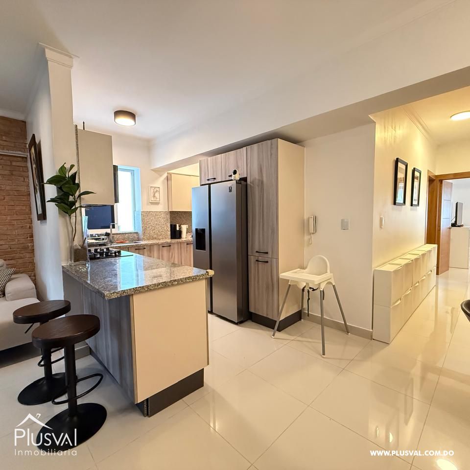 Amplio y acogedor apartamento de 2 habitaciones en Evaristo Morales 416721