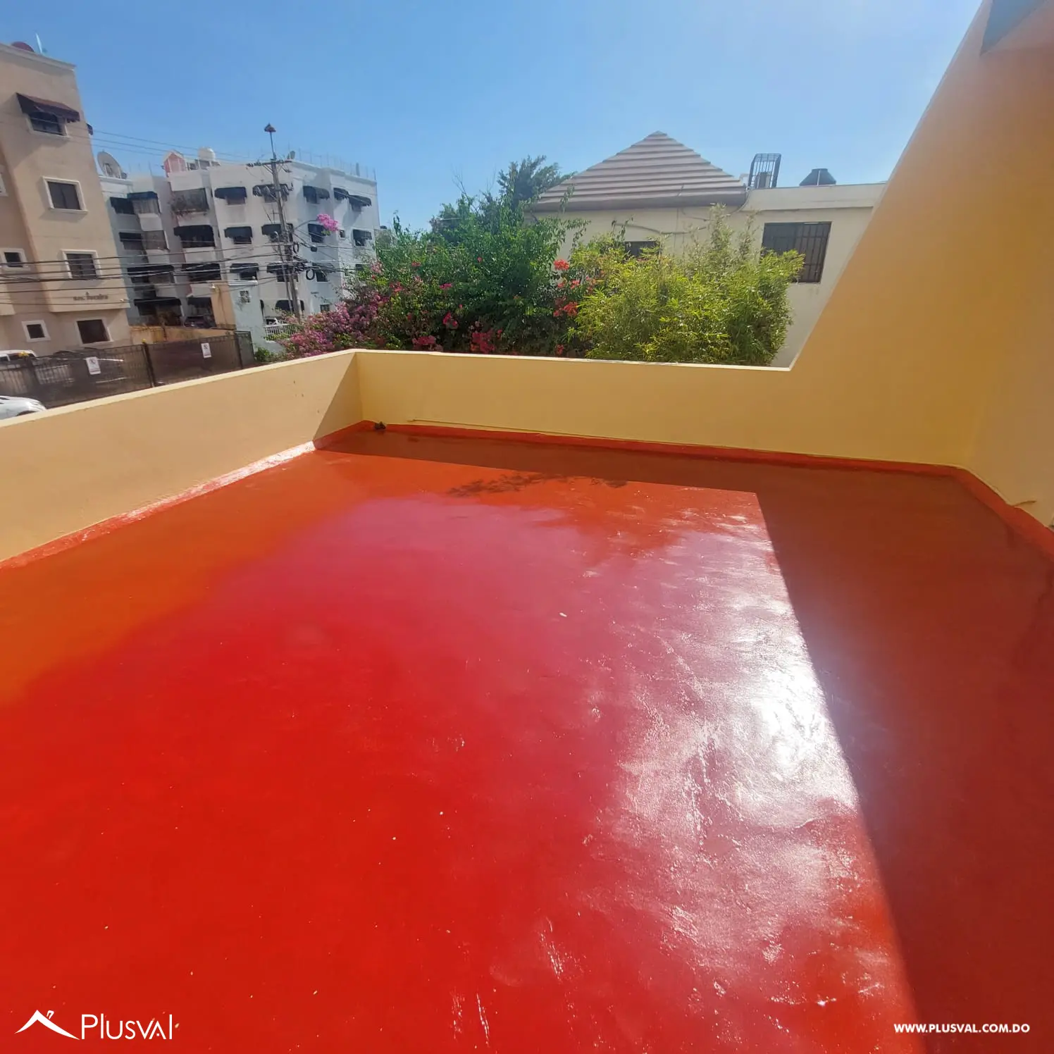 Apartamento clasico con terraza privada y balcon 463005