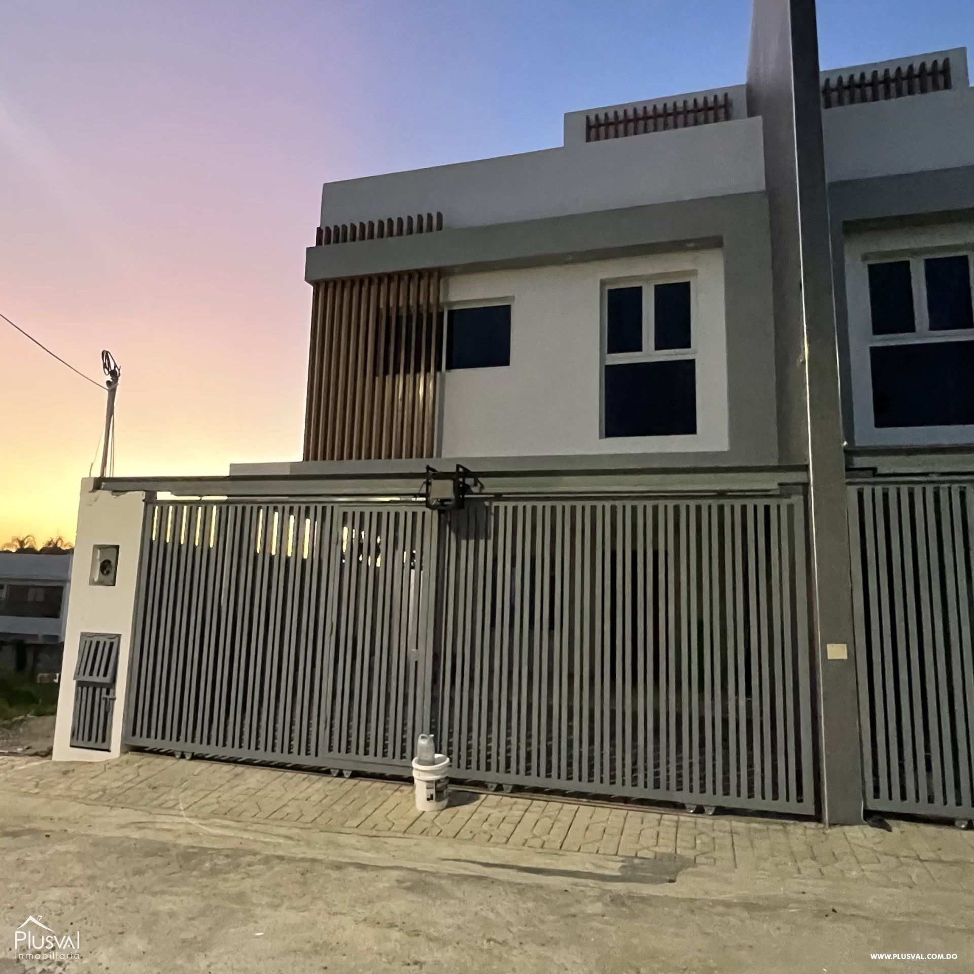 Casas duplex modernas en venta, Villa España, Sto Dgo Norte 388168
