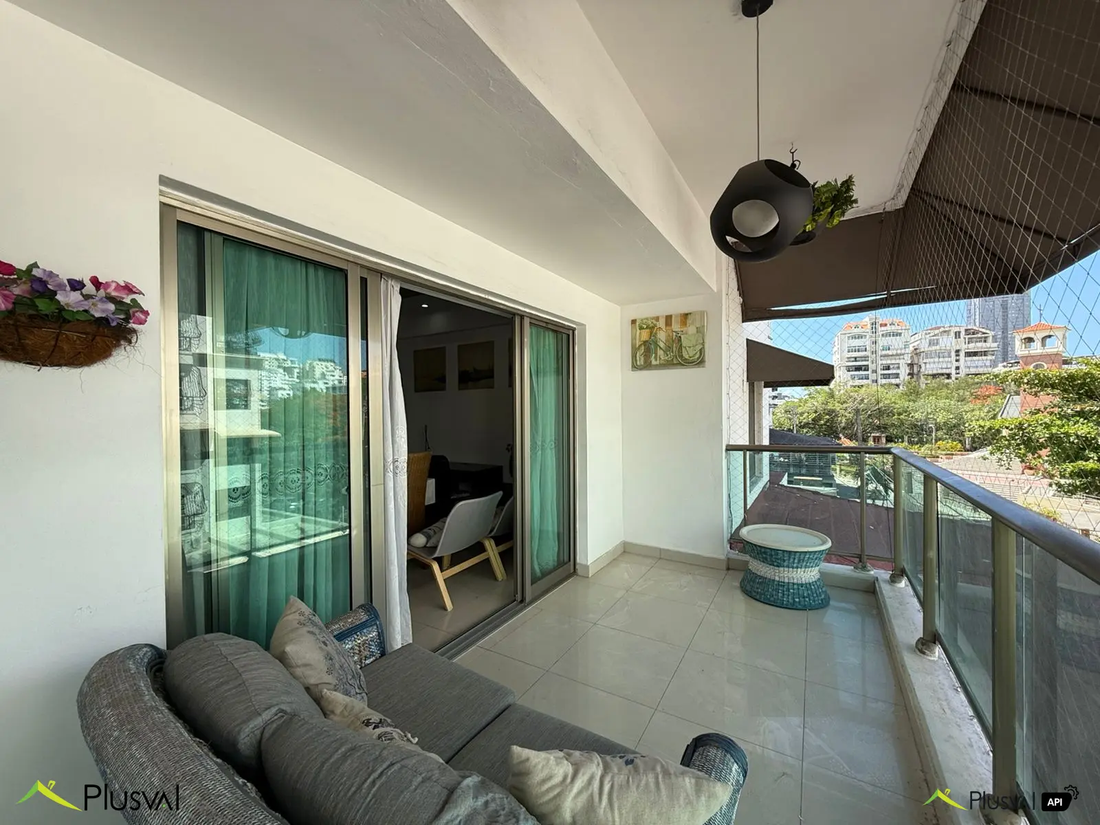 Apartamento amueblado en venta en Urb. Renacimiento 449468