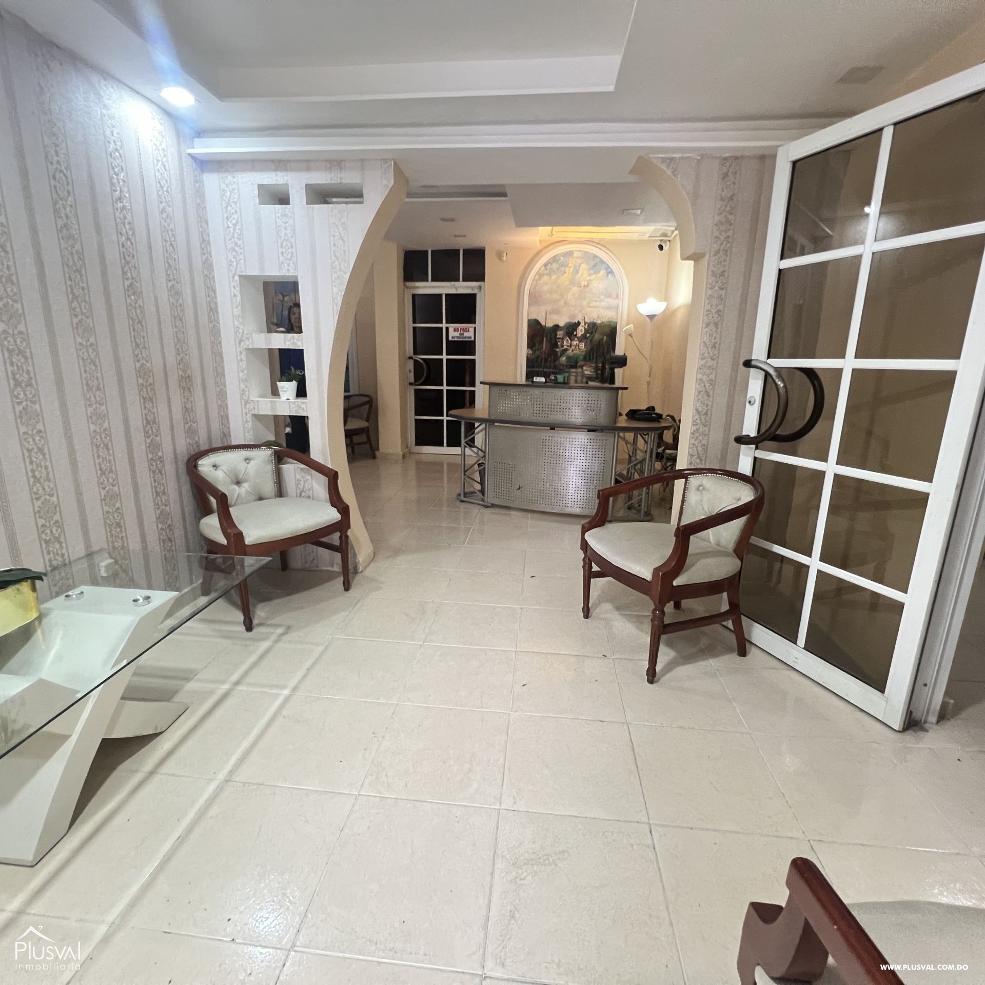Local comercial en venta a pasos de la Av. Venezuela 352317