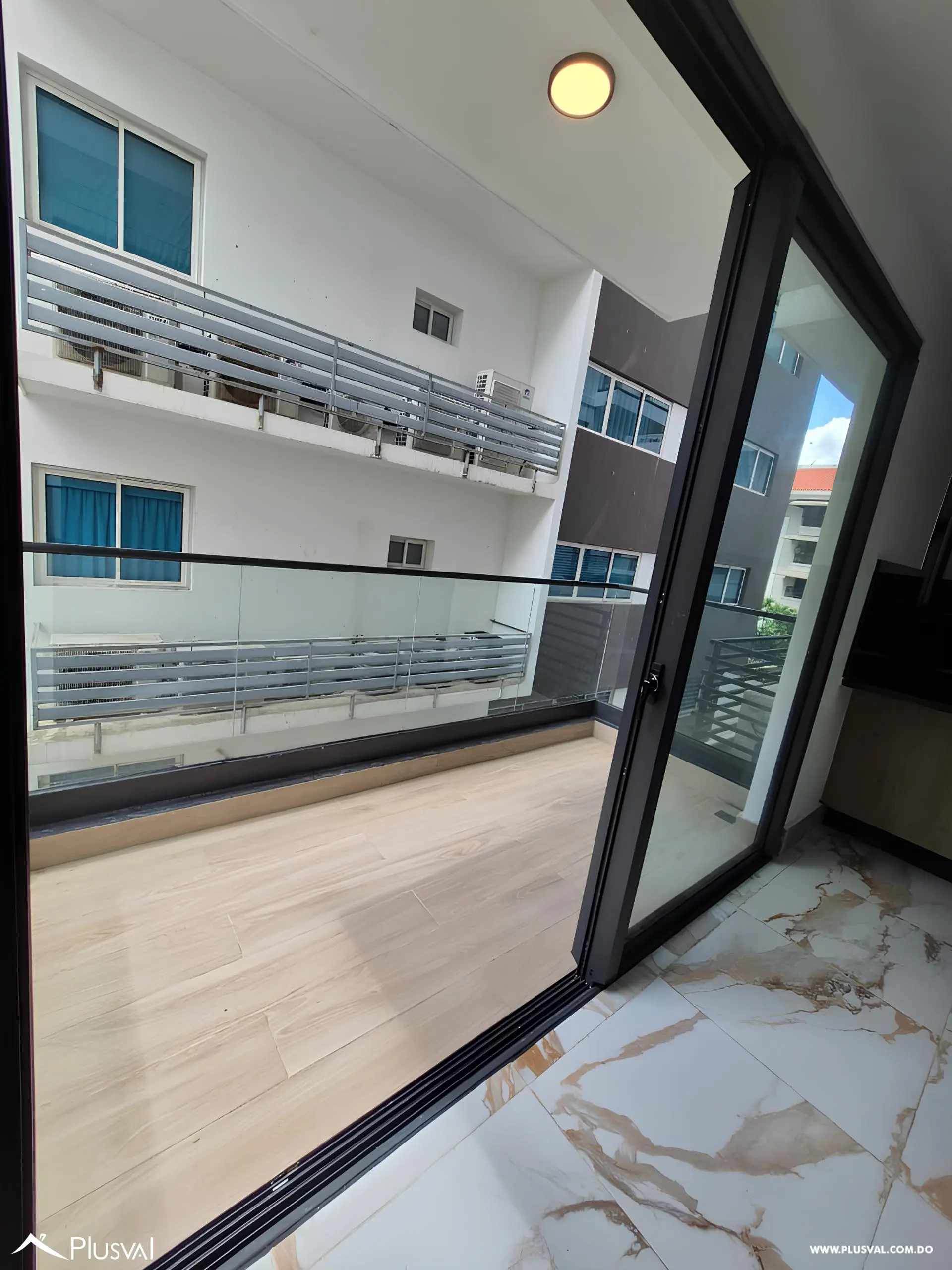 Se alquila apartamento de 1 habitación + Línea Blanca en Paraíso 491519