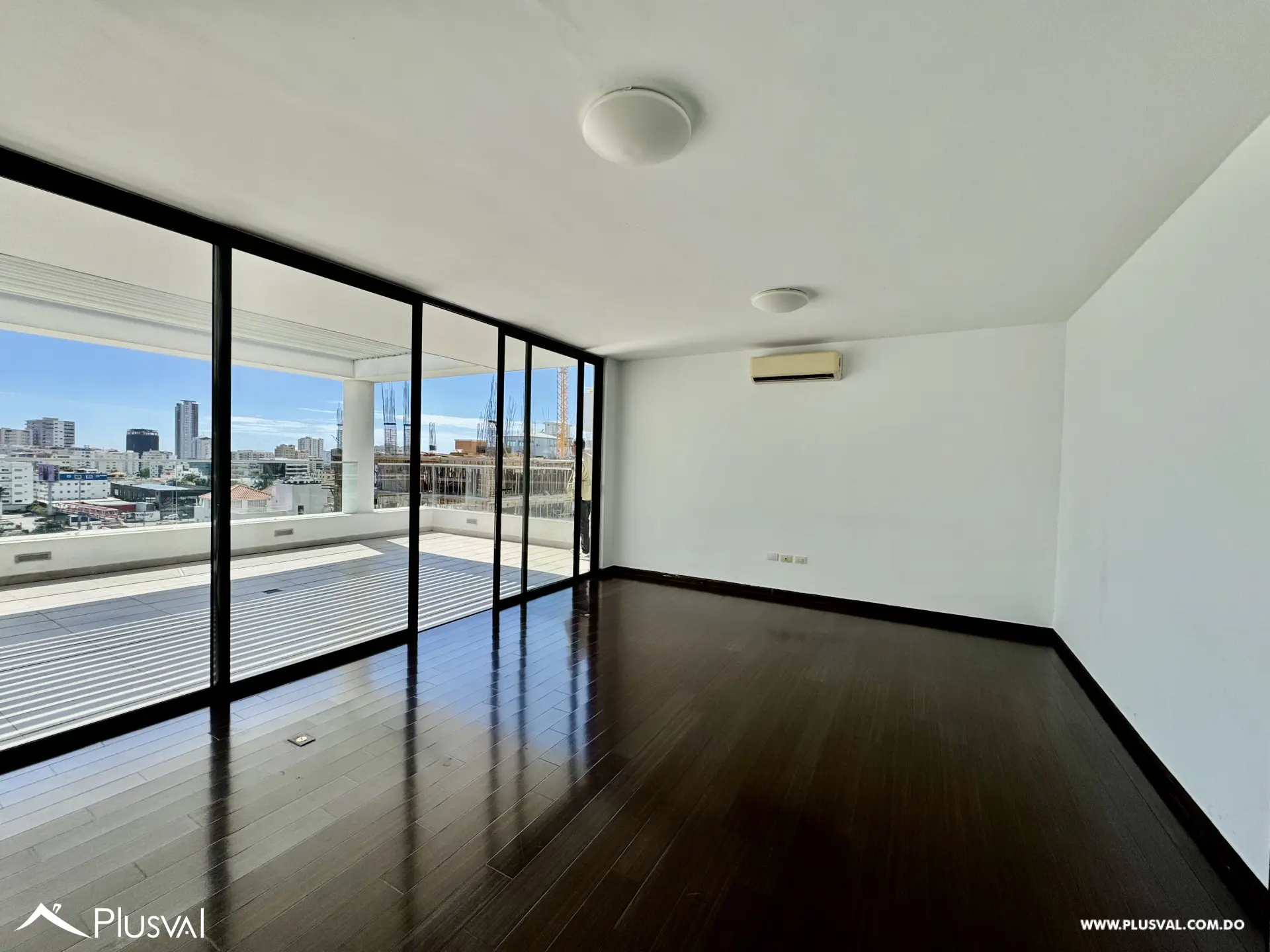 Vendo Hermoso Apartamento en Evaristo Morales 483534