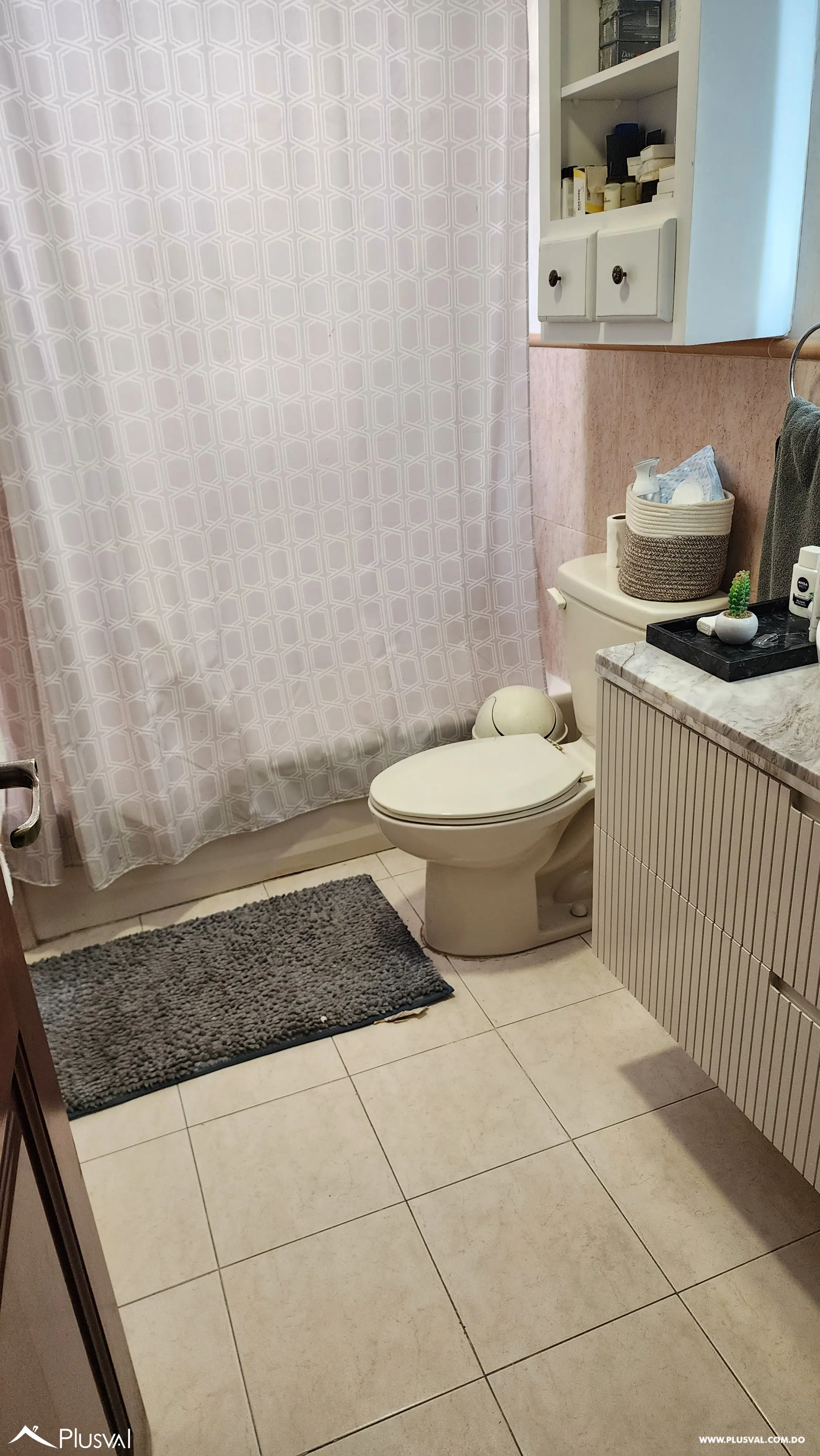 Se vende apartamento clasico en Naco. 469454