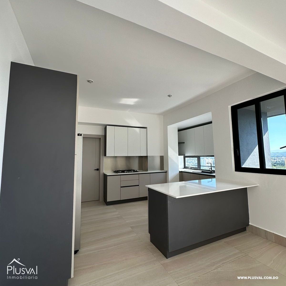 Exclusivo apartamento de 3 habitaciones  ubicado en La Esmeralda 409891