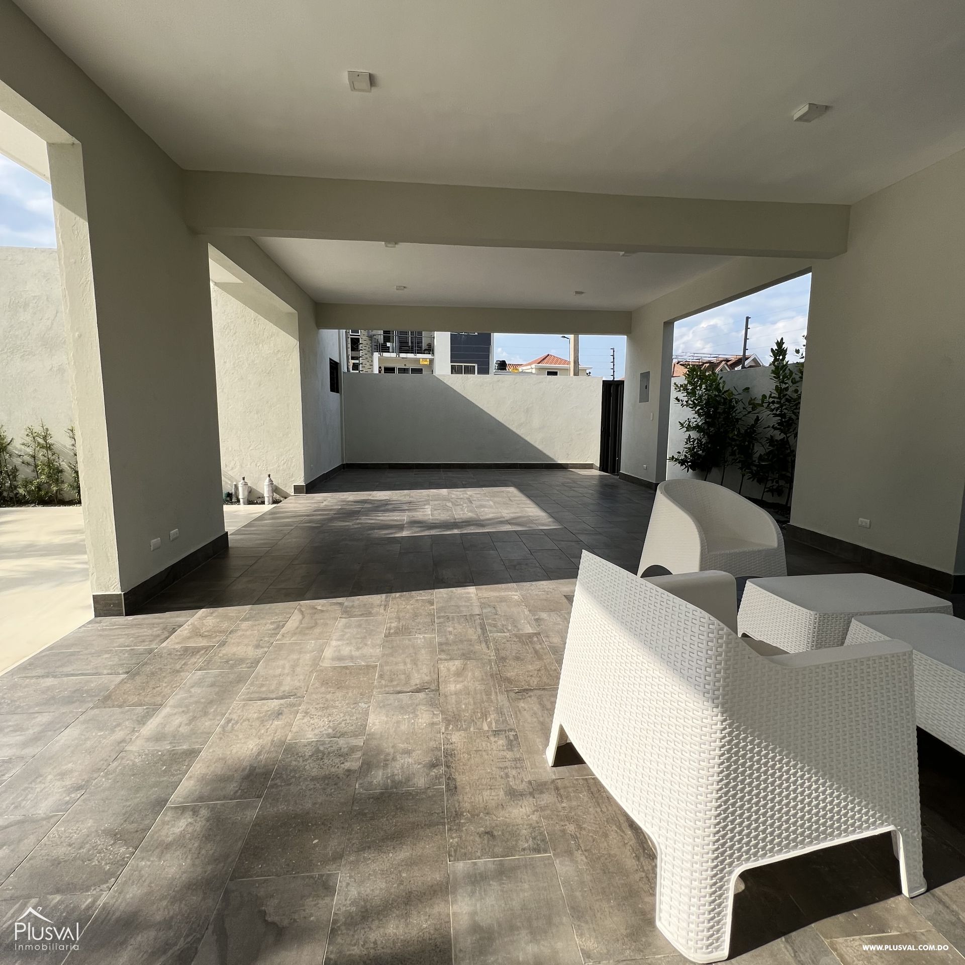 Amplio Apartamento Amueblado ubicado en privilegiado sector de Santiago 279301