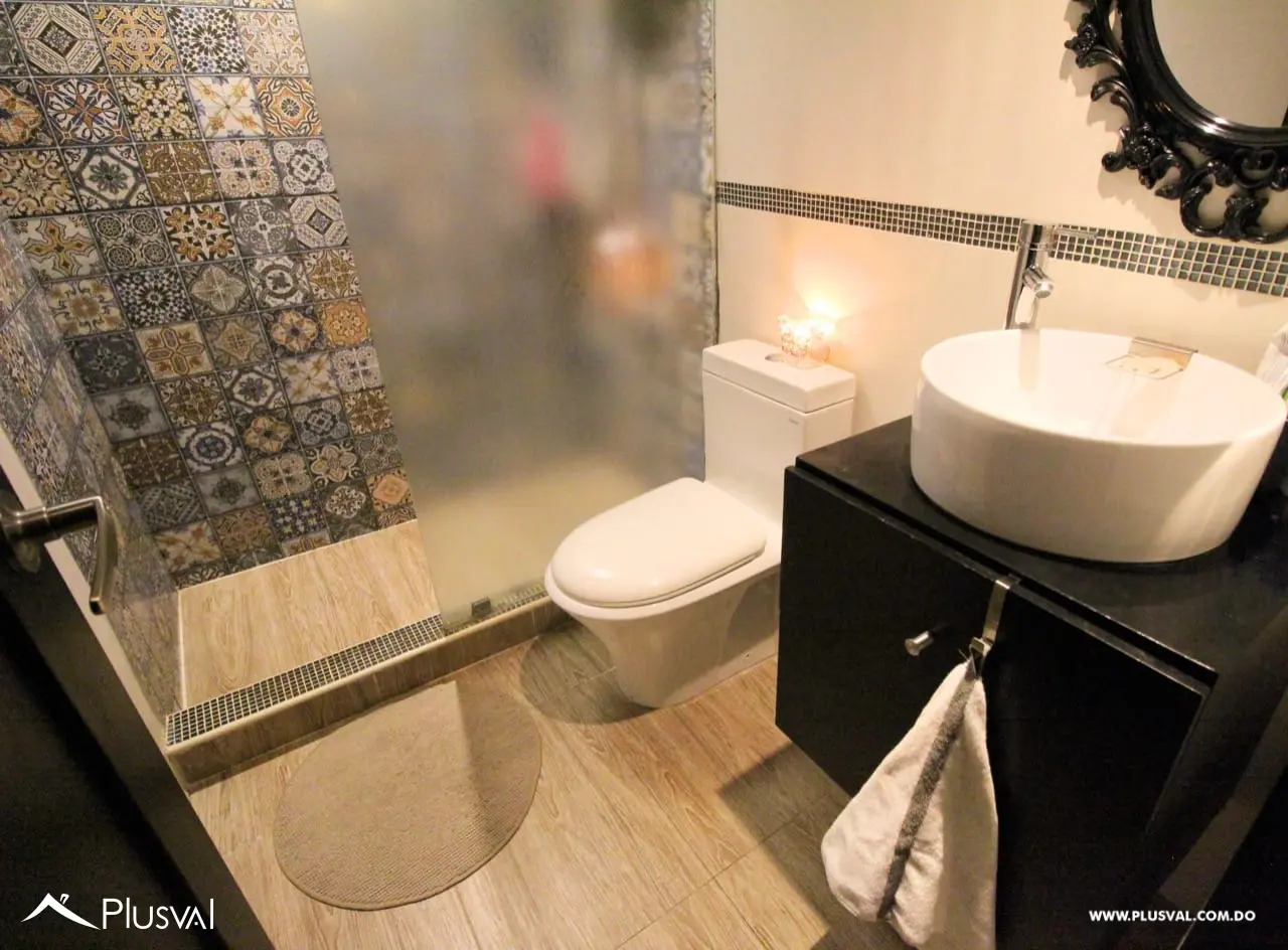 Apartamento en Alquiler de 3 habitaciones en Evaristo Morales 516739