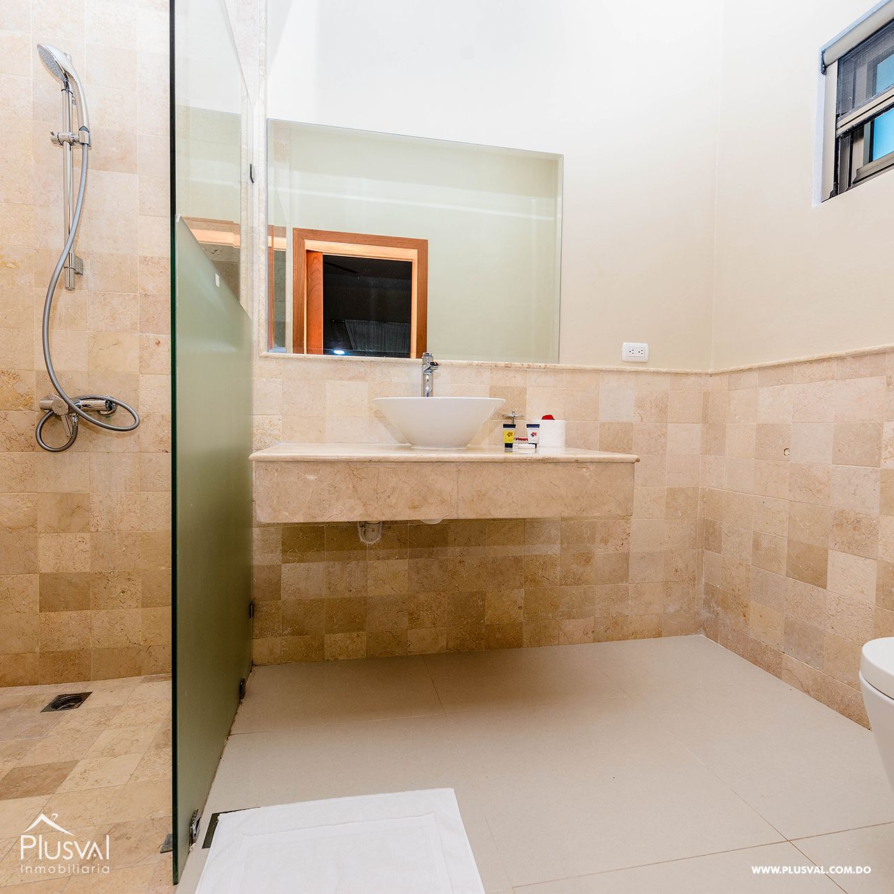 Penthouse de 3 pisos cerca de la playa en Los Corales, Punta Cana 436909