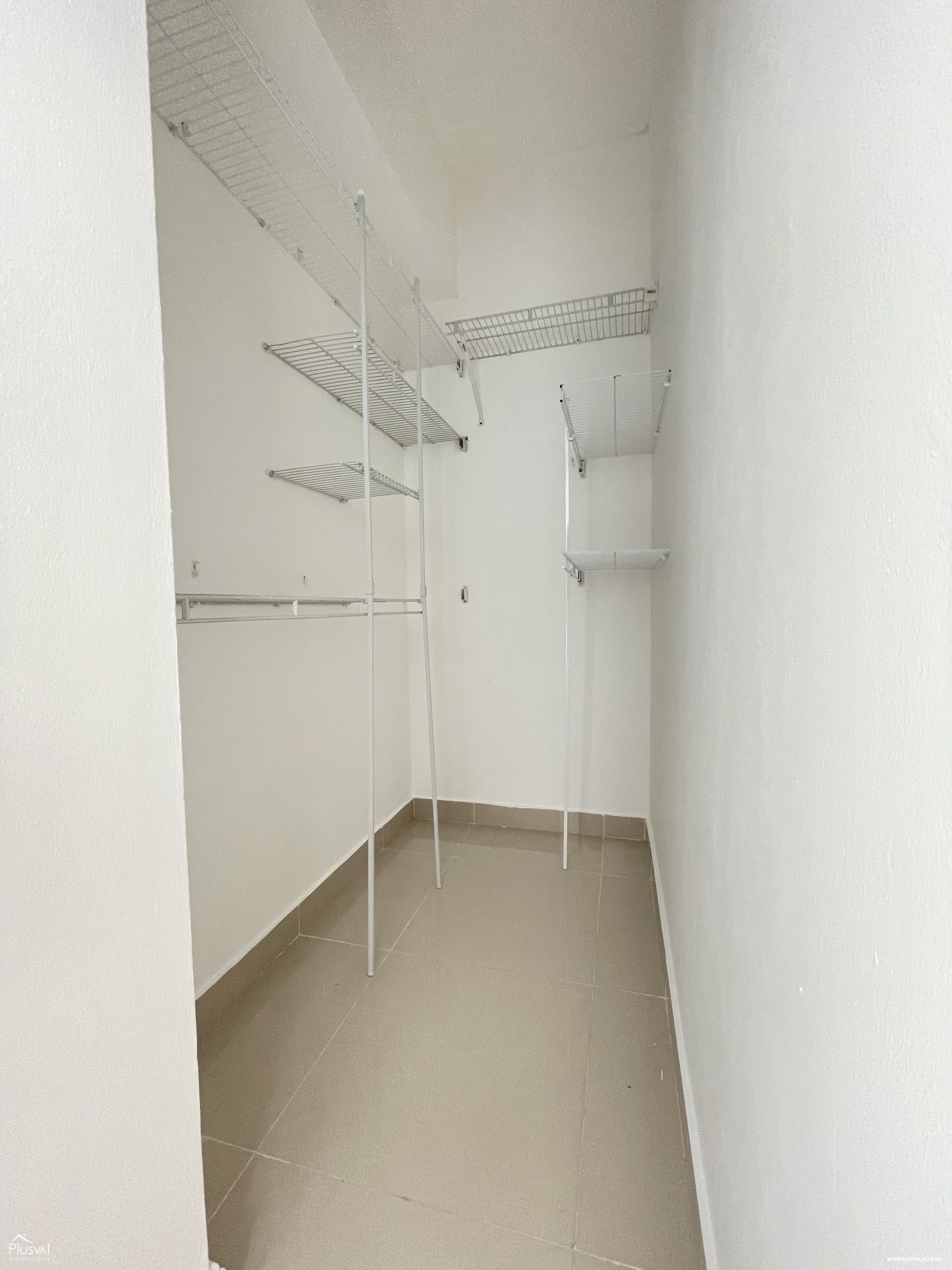 Apartamento en alquiler en Urb. Fernandez 275491