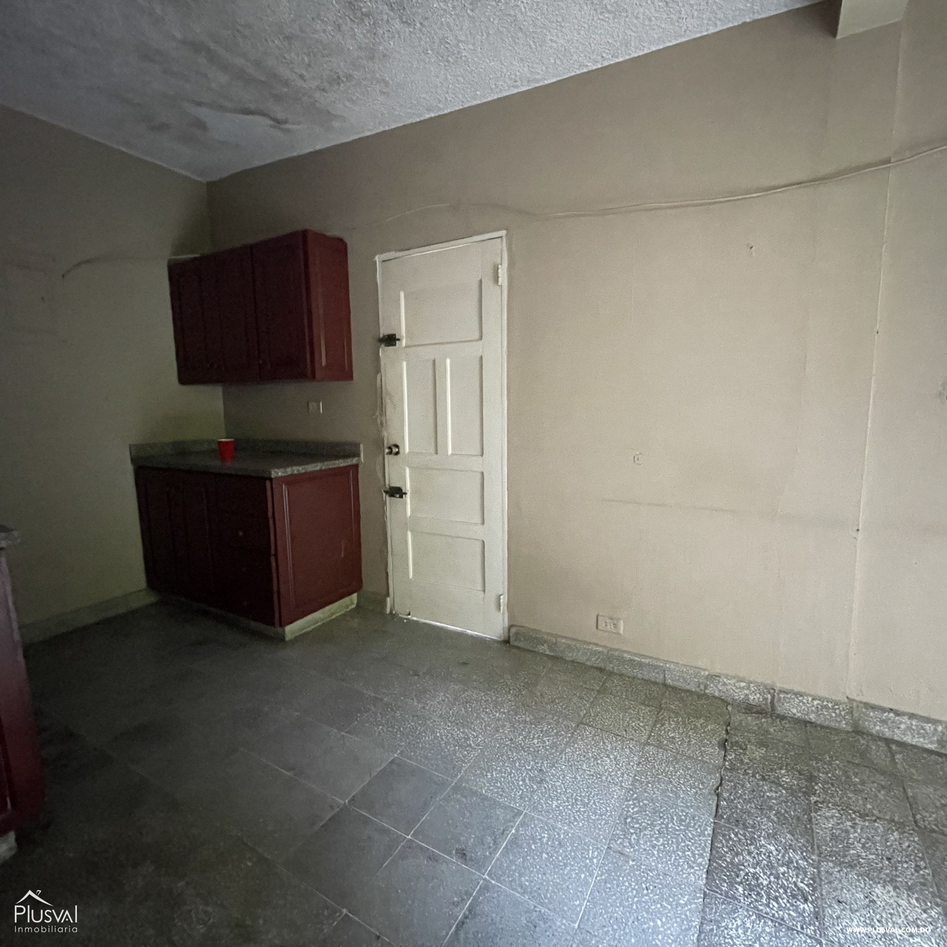 Casa en alquiler en Los Prados para fines comerciales 364252