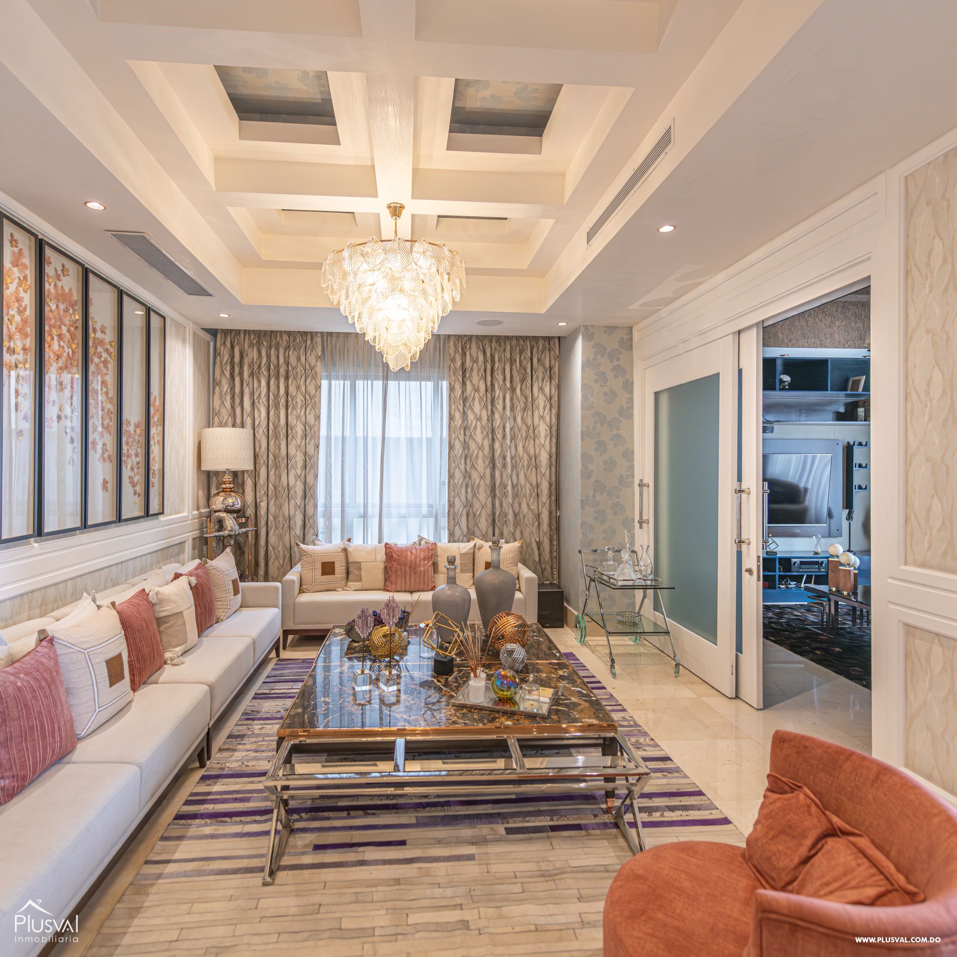 Apartamento Amueblado de Lujo con Terraza y 3 Hab. en Piantini 447272