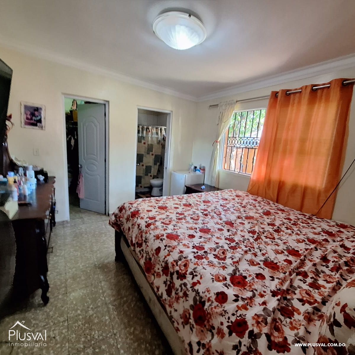 Casa espaciosa en residencial cerrado, con excelente patio 371531
