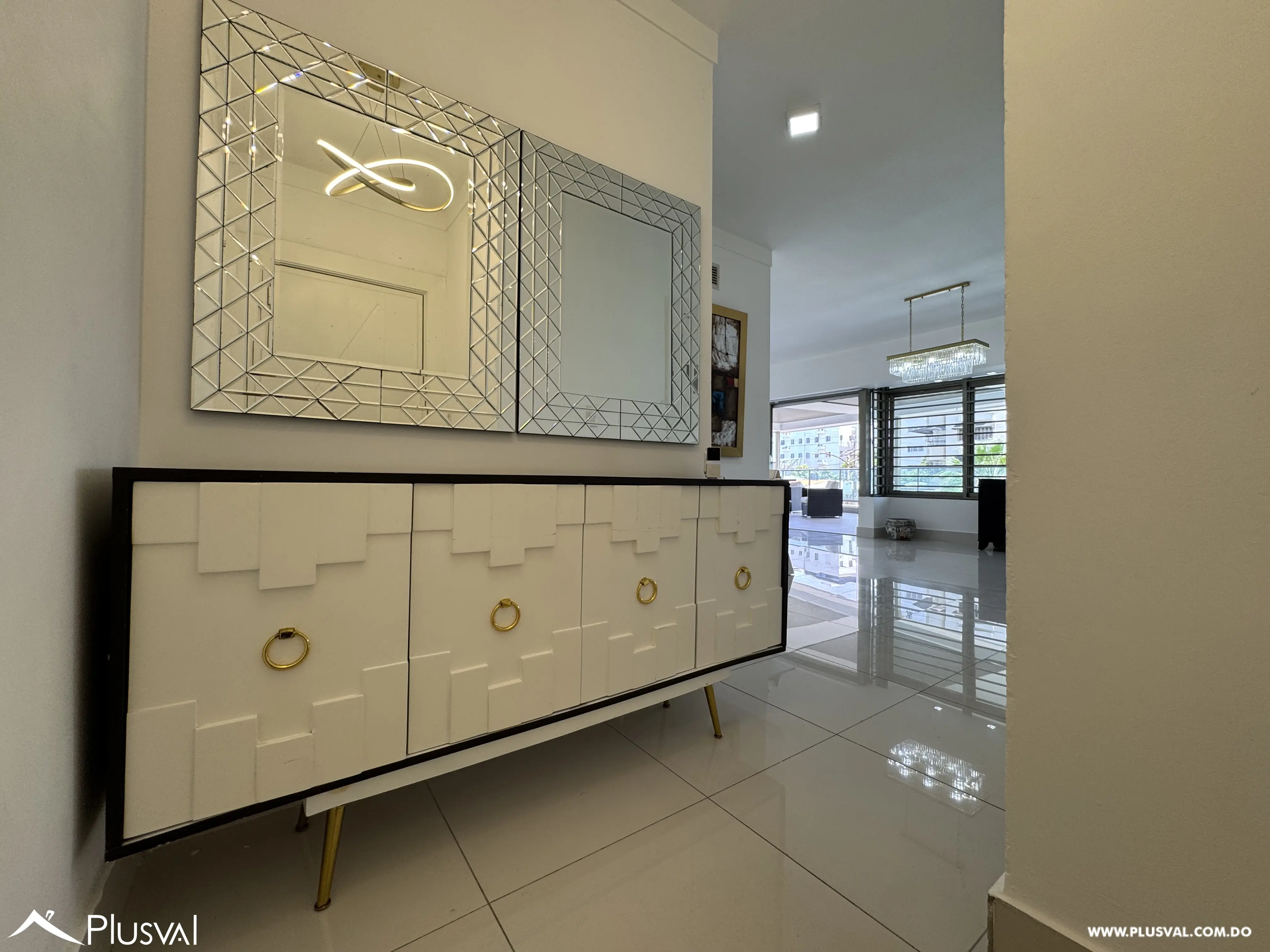 Apartamento en alquiler en Los Cacicazgos con terraza privada | 3 habitaciones 531227