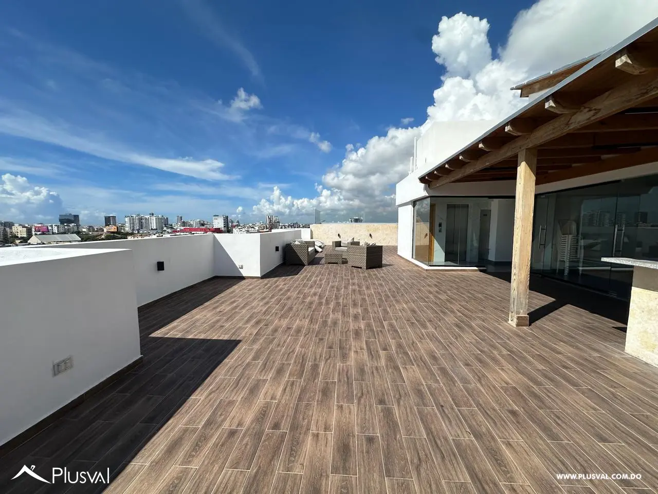 Apartamento de 2 habitaciones en el sector de Evaristo Morales 476663