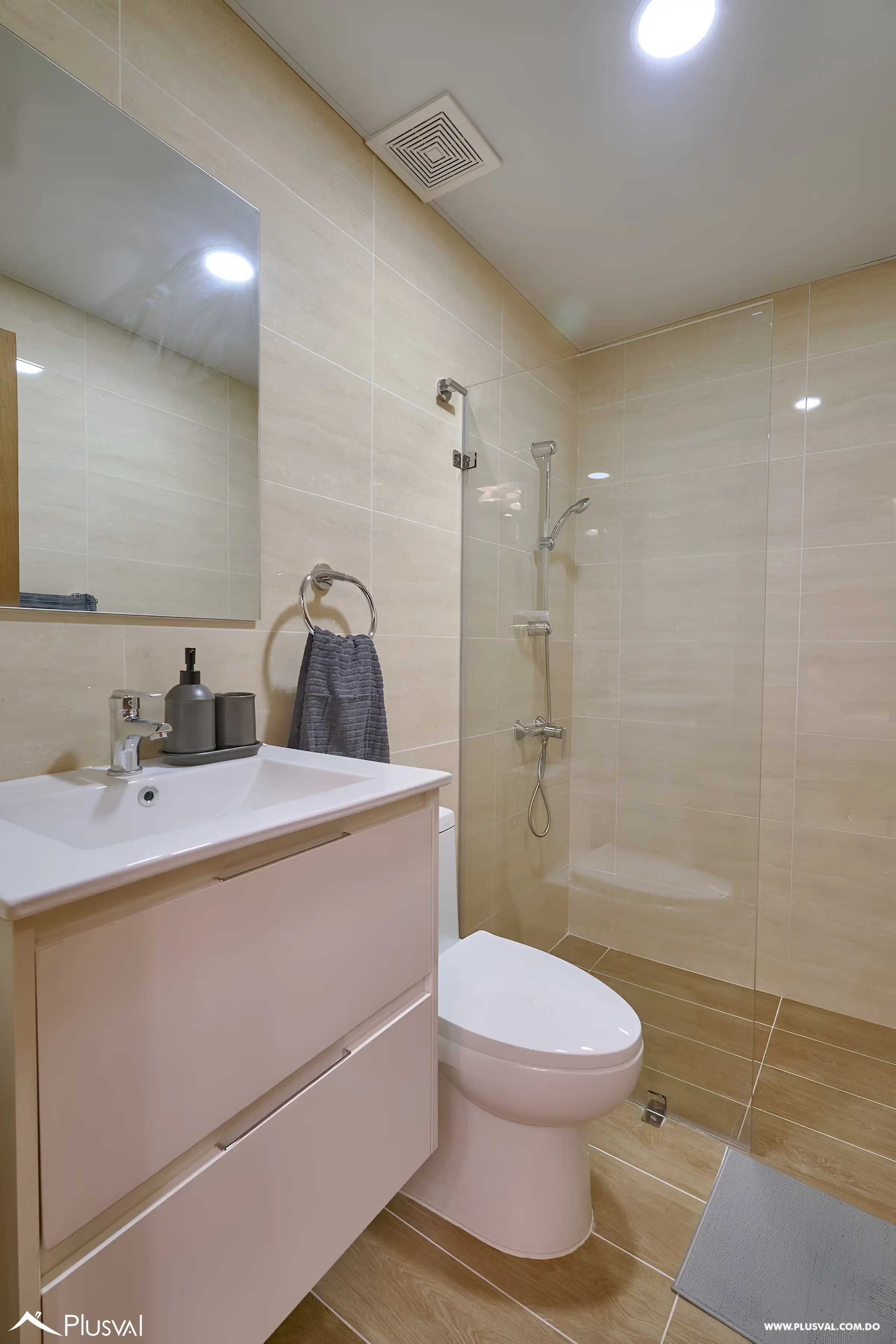 Rento Moderno Apartamento de 2 Habitaciones Bella Vista | Piscina Rooftop & Gym 533515