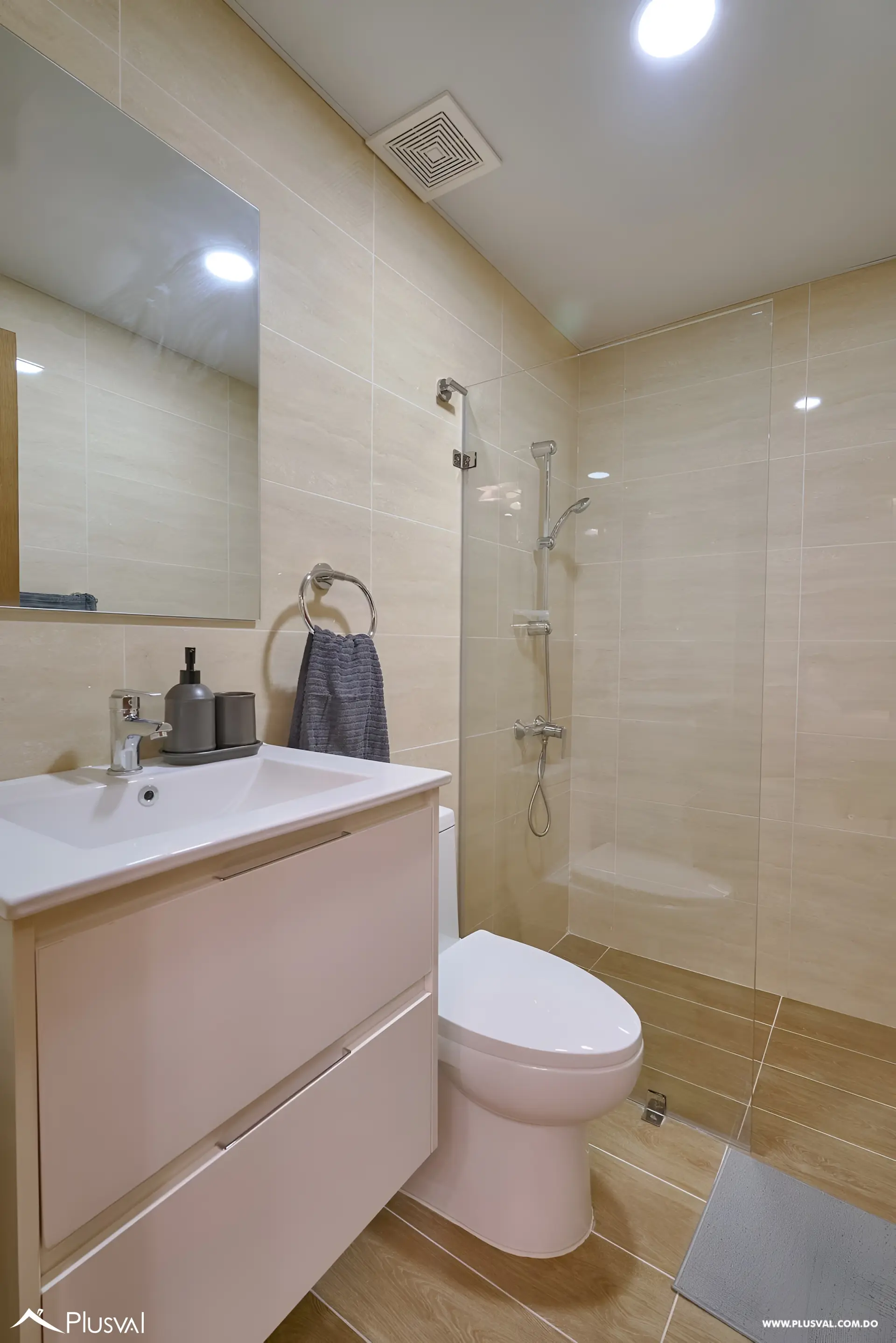 Rento Moderno Apartamento de 2 Habitaciones Bella Vista | Piscina Rooftop & Gym 533515