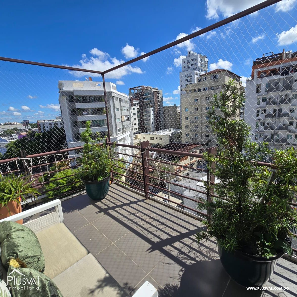 Expectacular Penthouse de 4 habitaciones en Serralles 397139