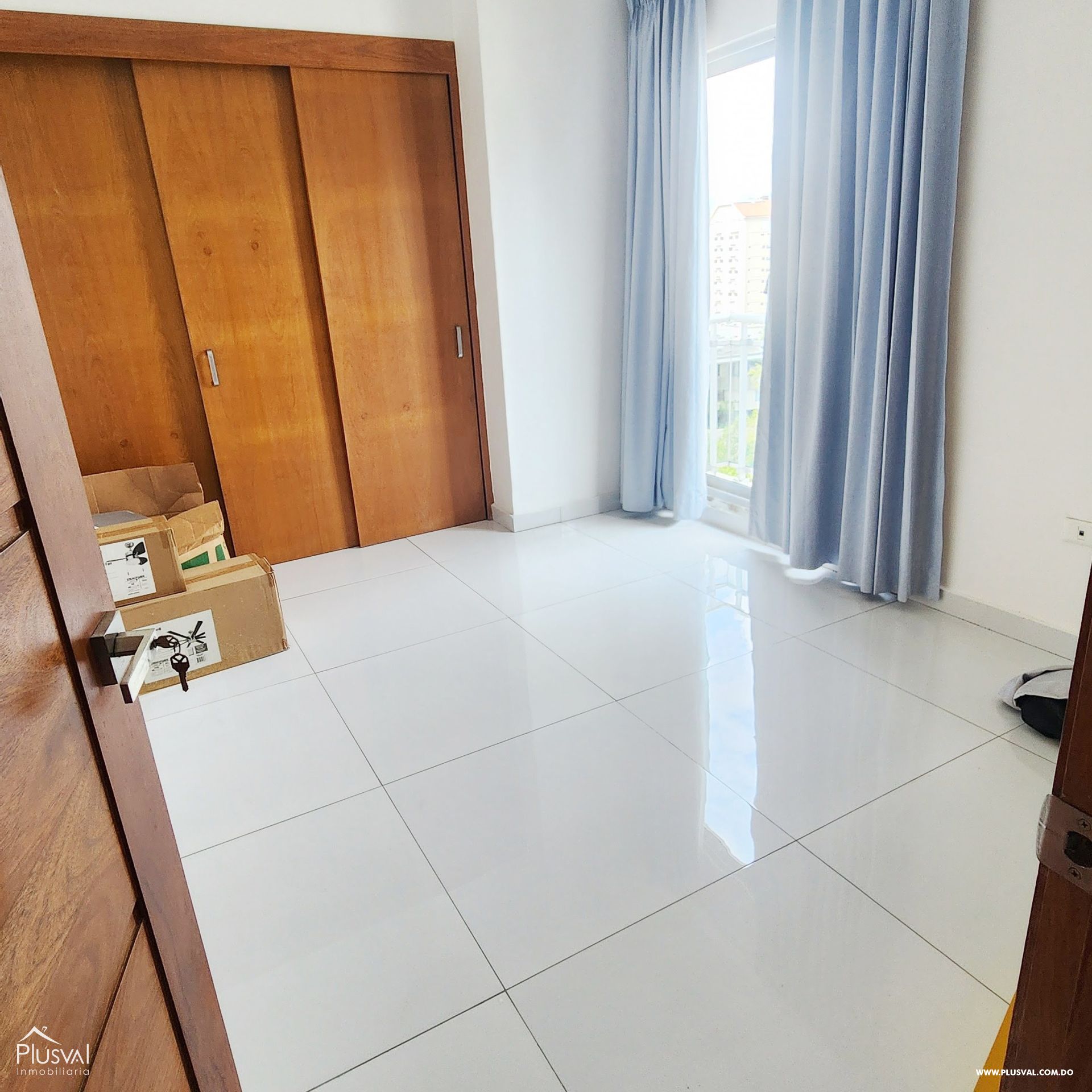 Apartamento de 3 habitaciones y piso alto 393631