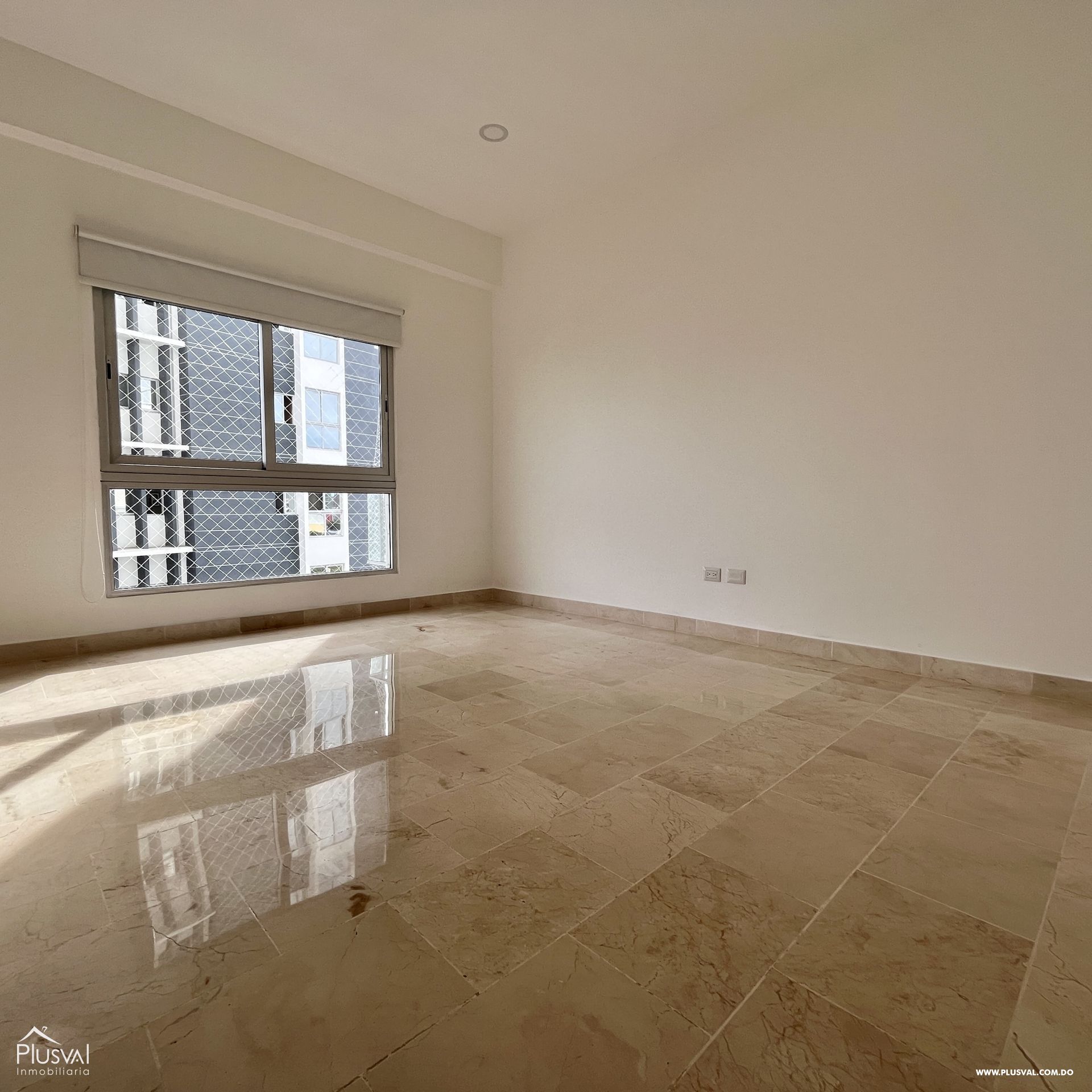 APARTAMENTO EN ALQUILER, NACO 450036