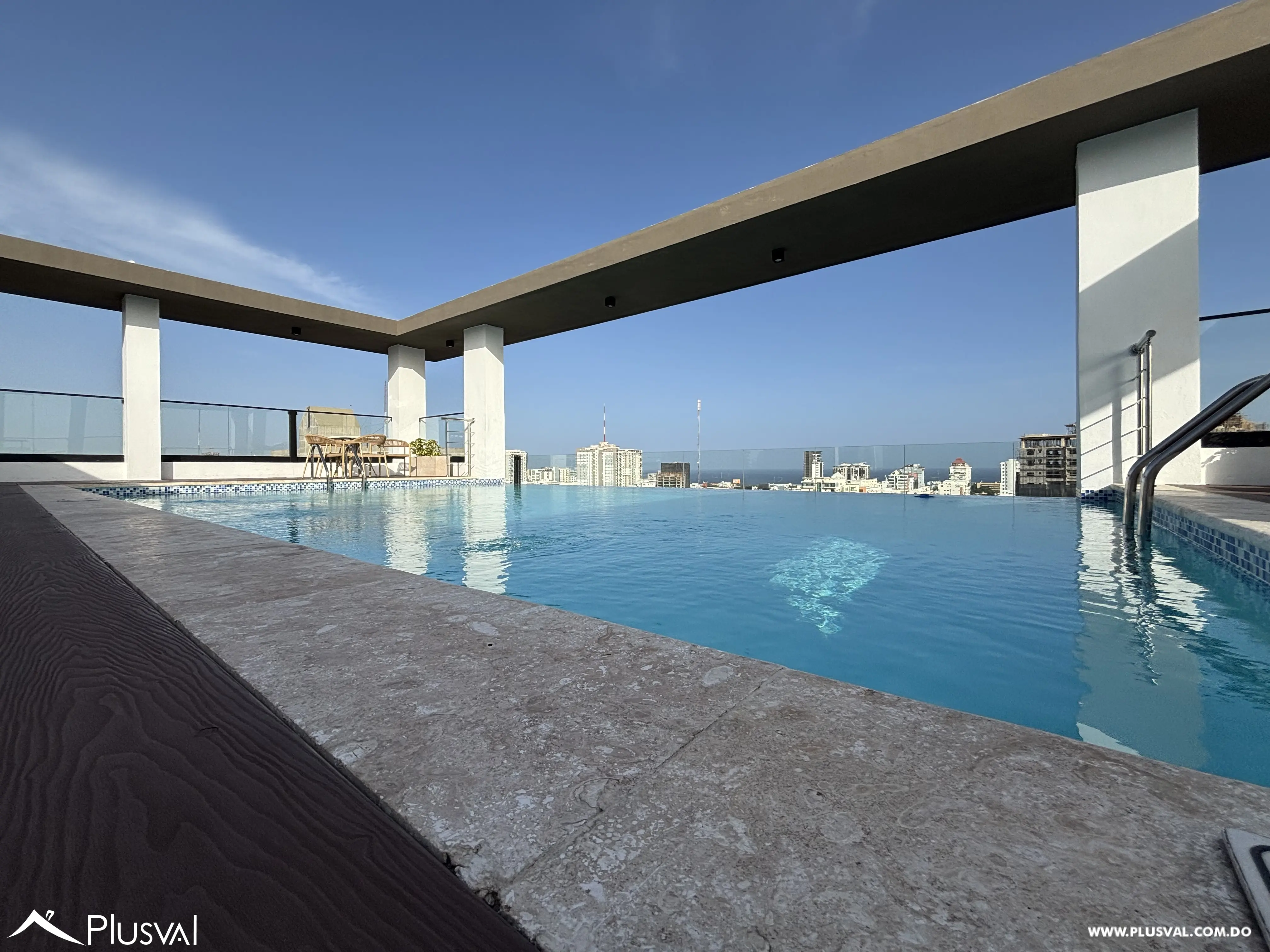 Apartamento amueblado en alquiler en Evaristo Morales 519434