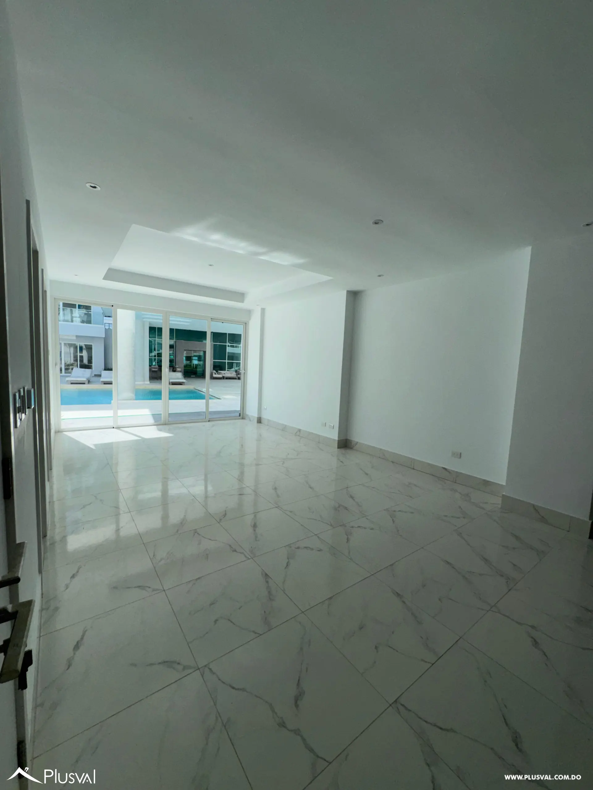 Apartamento en Venta en Ciudad Las Canas, Cap Cana | 2 Habitaciones, 2 Parqueos y Línea Blanca 505630