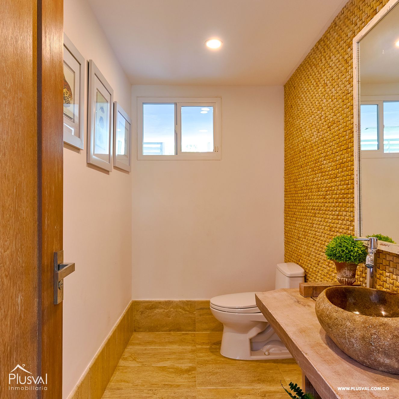 Townhouse en Balcones del Atlantico 302618