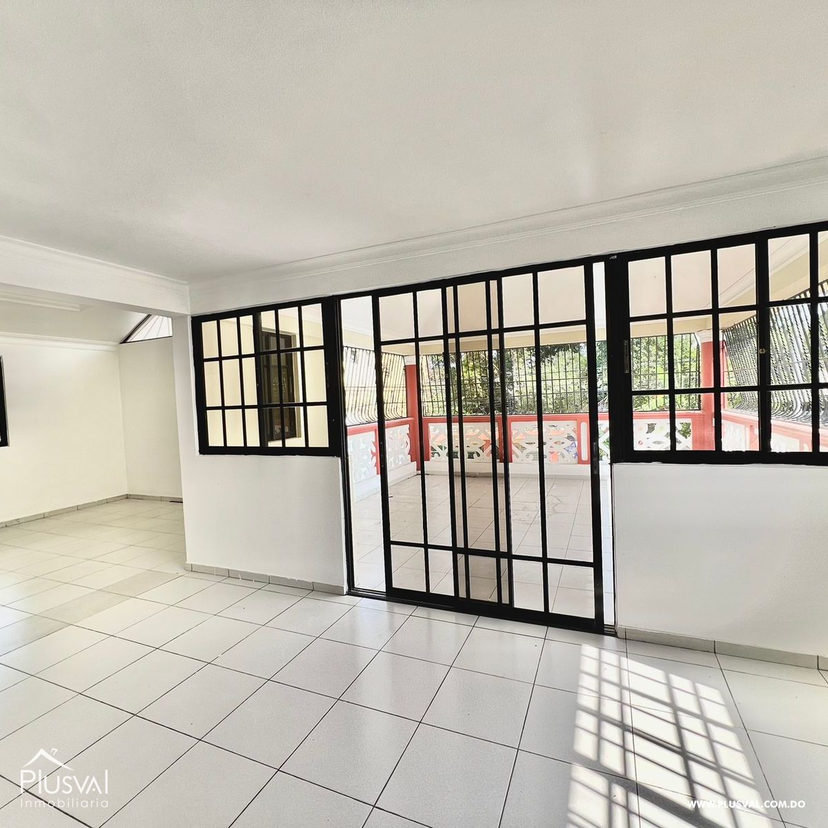 Casa de 2 niveles en Venta en lugar Céntrico 345244