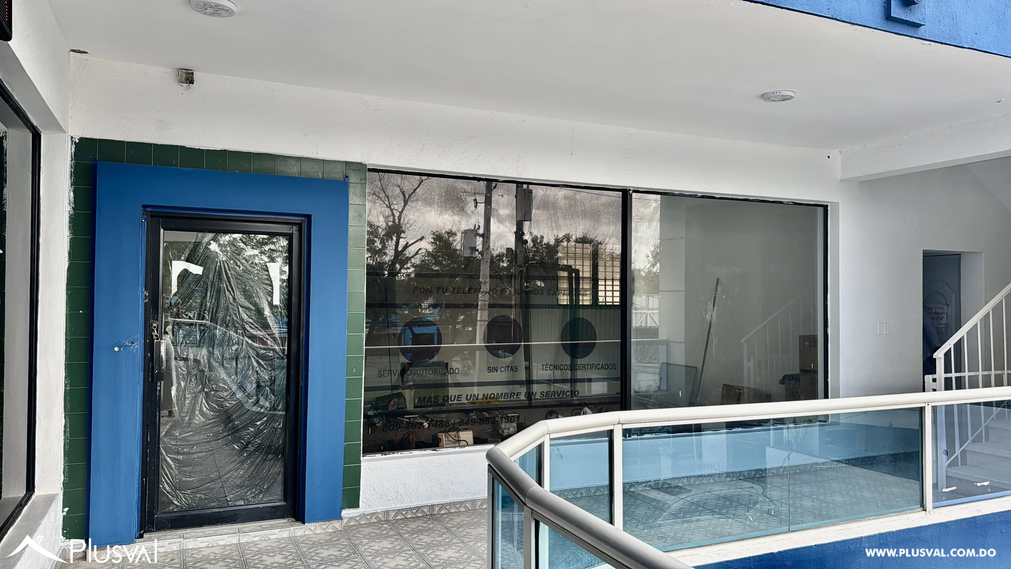 Alquilo Excelente Local de 64 mt2 en 2do Nivel en la Av. Nuñez de Caceres 482777