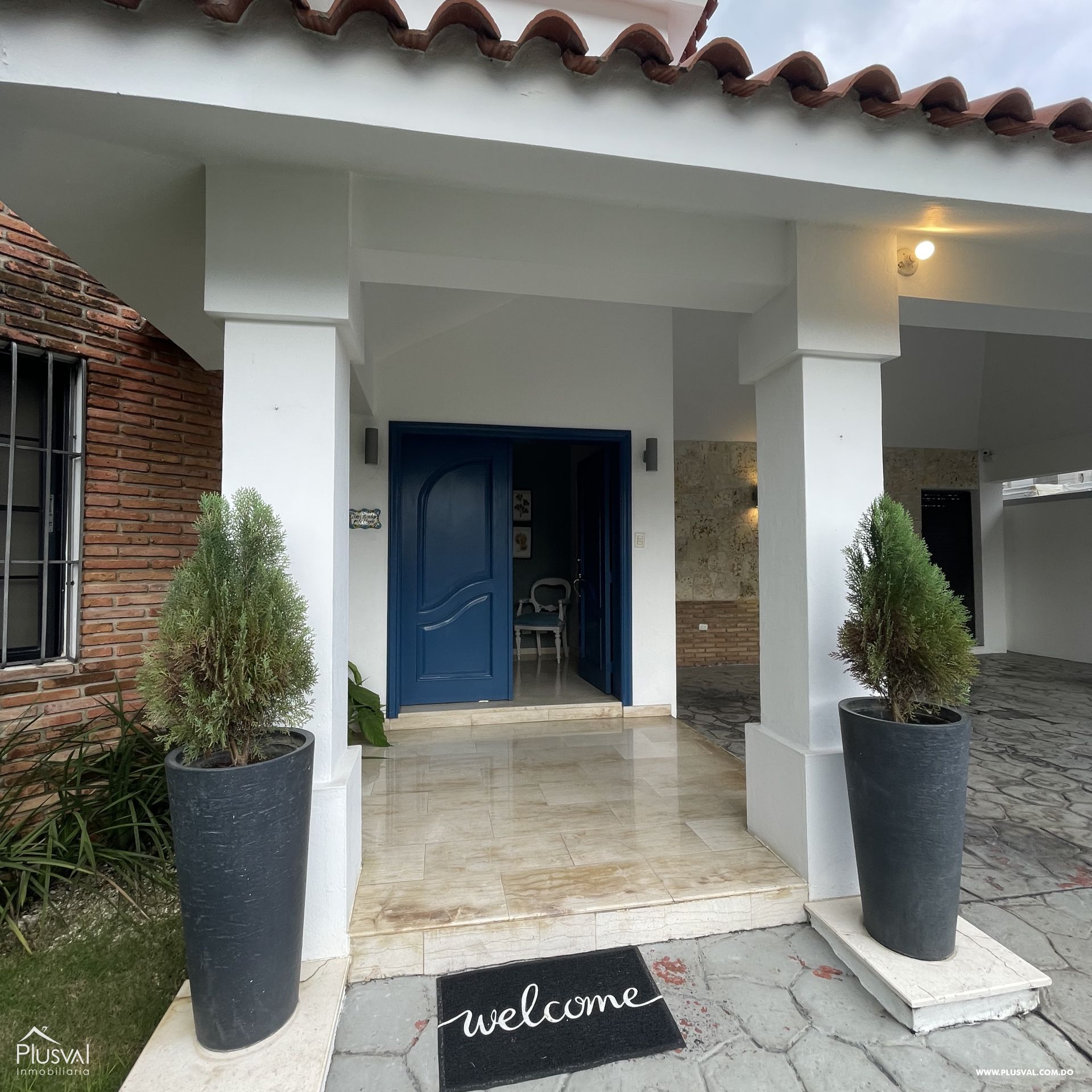 Hermosa casa en alquiler en el sector de Cuesta Hermosa II 355363