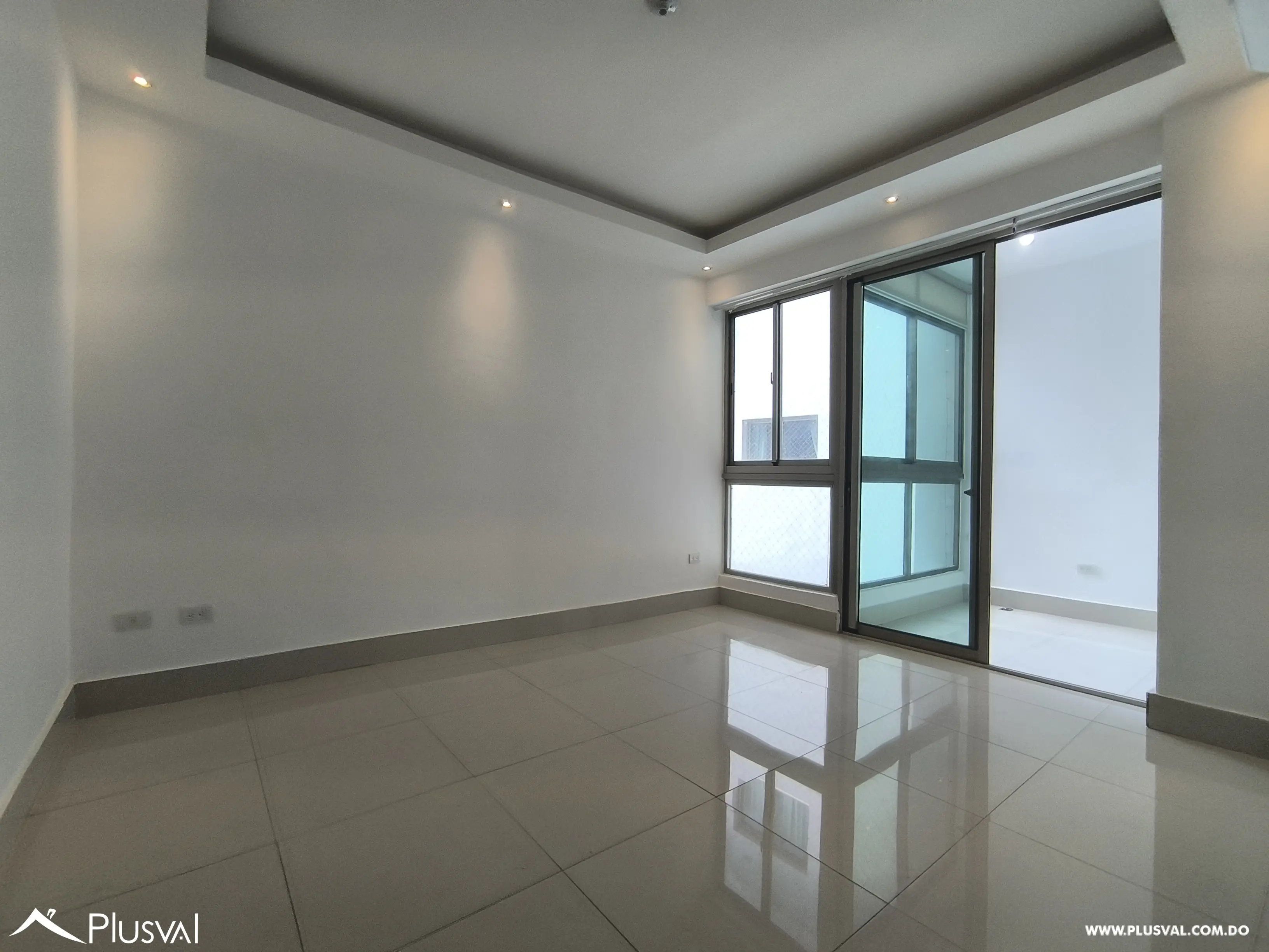 Apartamento en Alquiler, El Millón con Planta Full y Parqueos Paralelos 469218