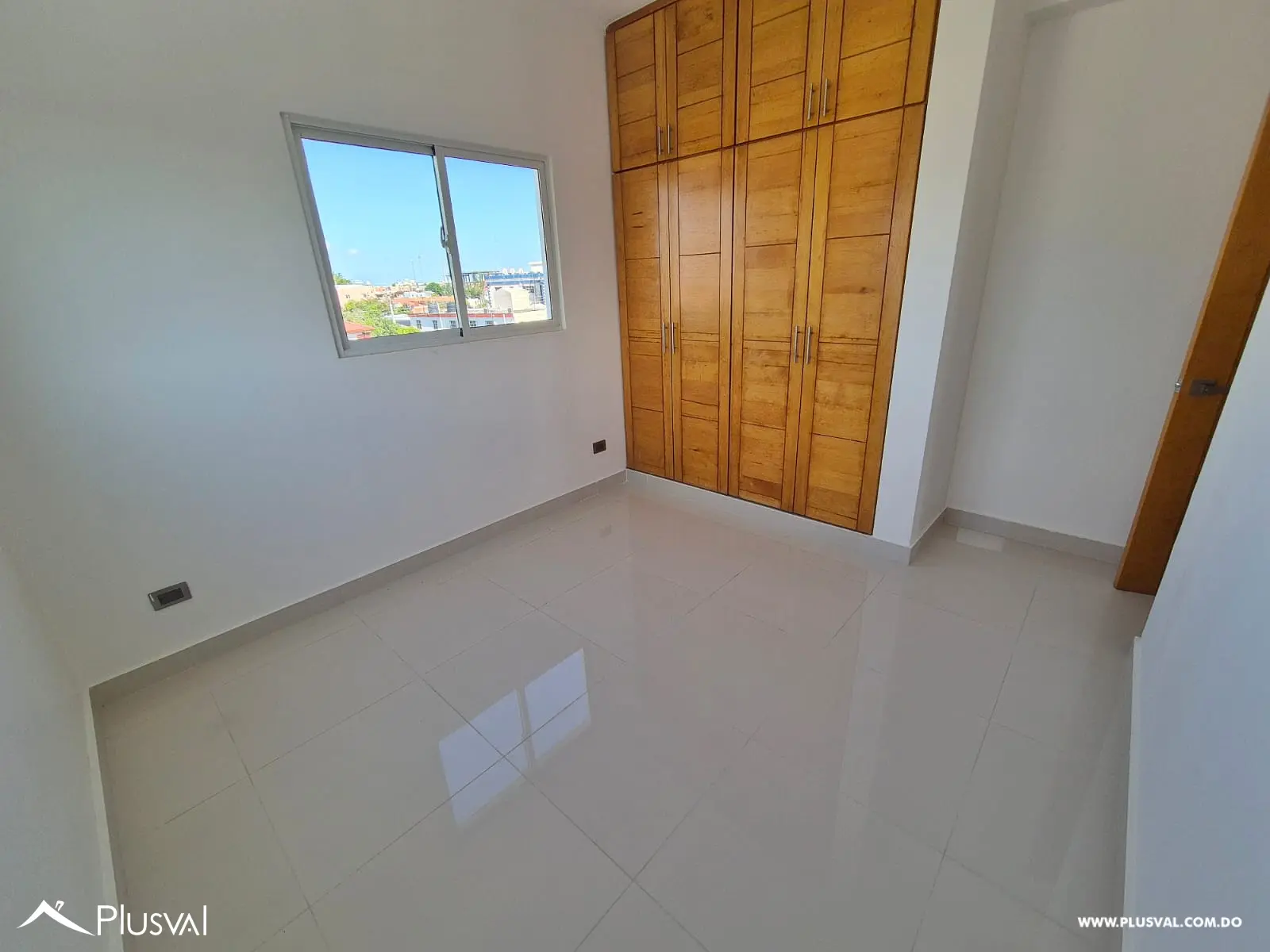 Apartamento en Alquiler de 3 habitaciones en Prado Oriental 458162