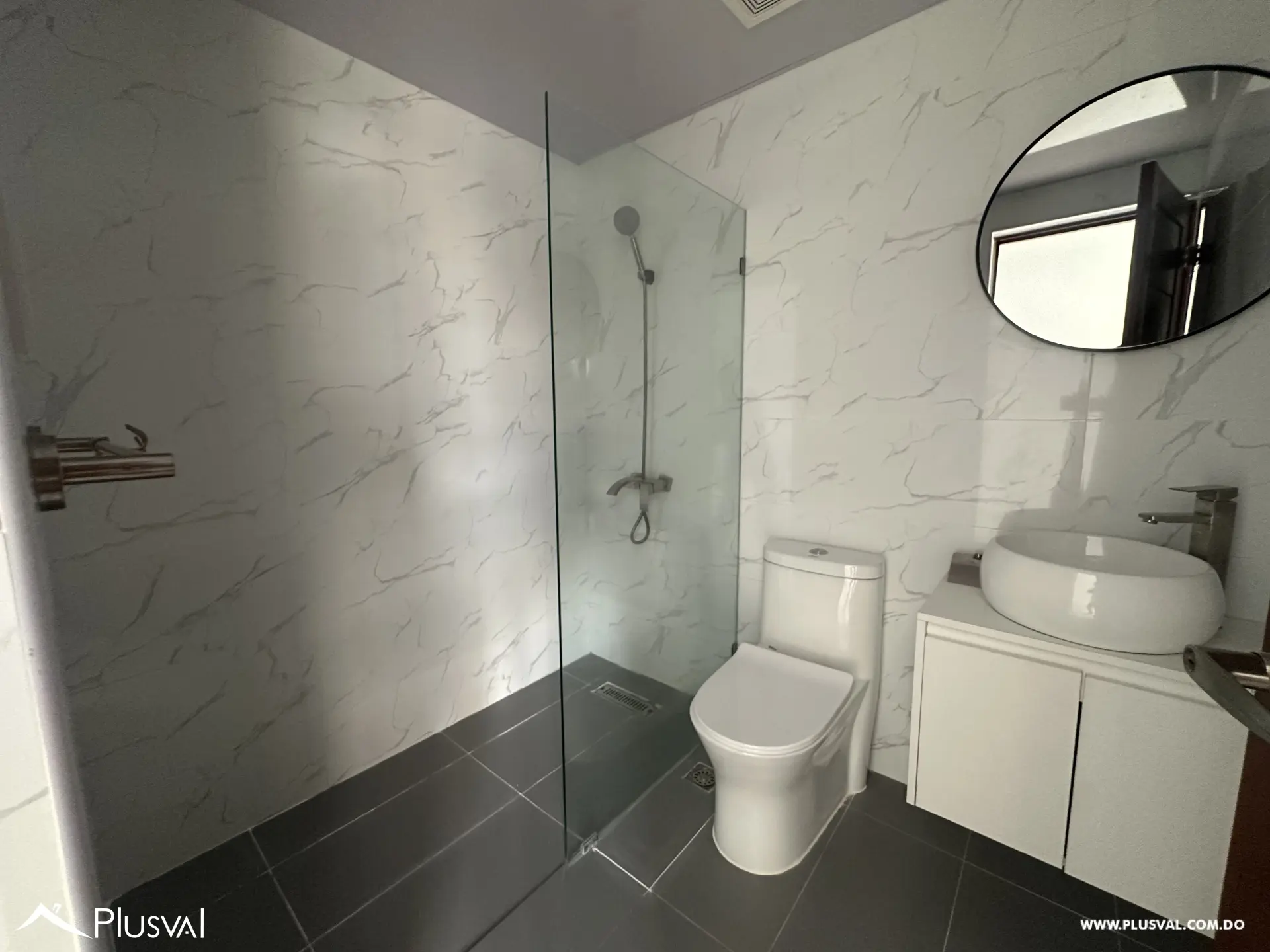 Apartamento en alquiler de 2 habitaciones en Gazcue 510423