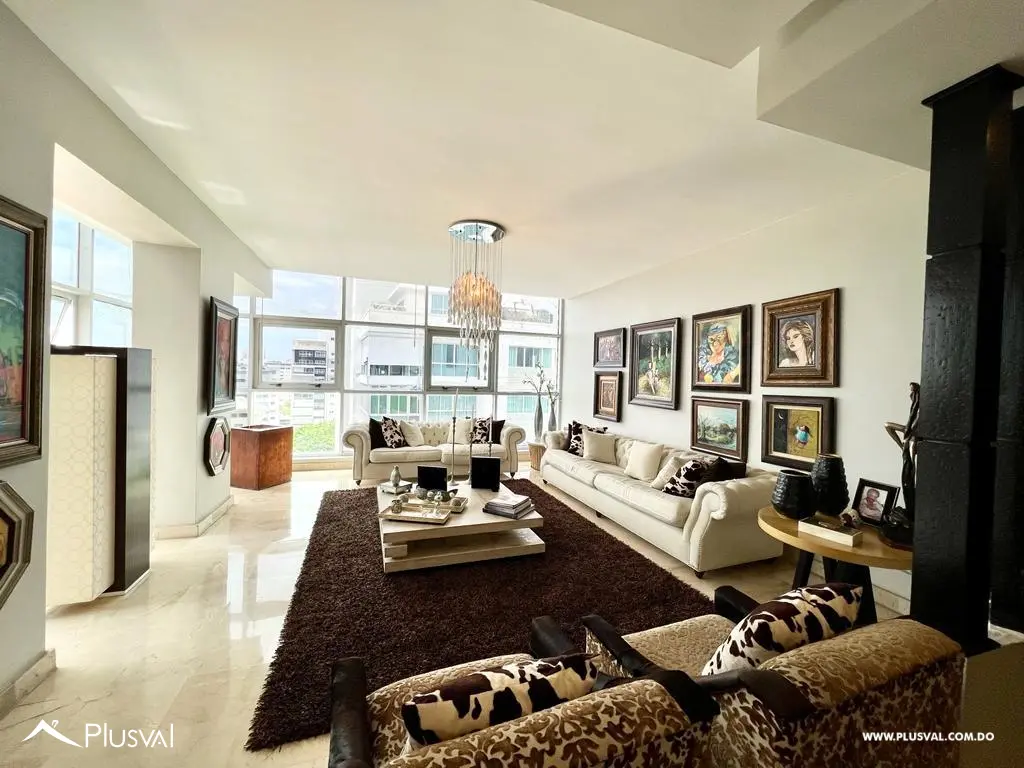 Excelente PH de 3 niveles en venta en una de las zonas mas tranquilas de Naco 492599