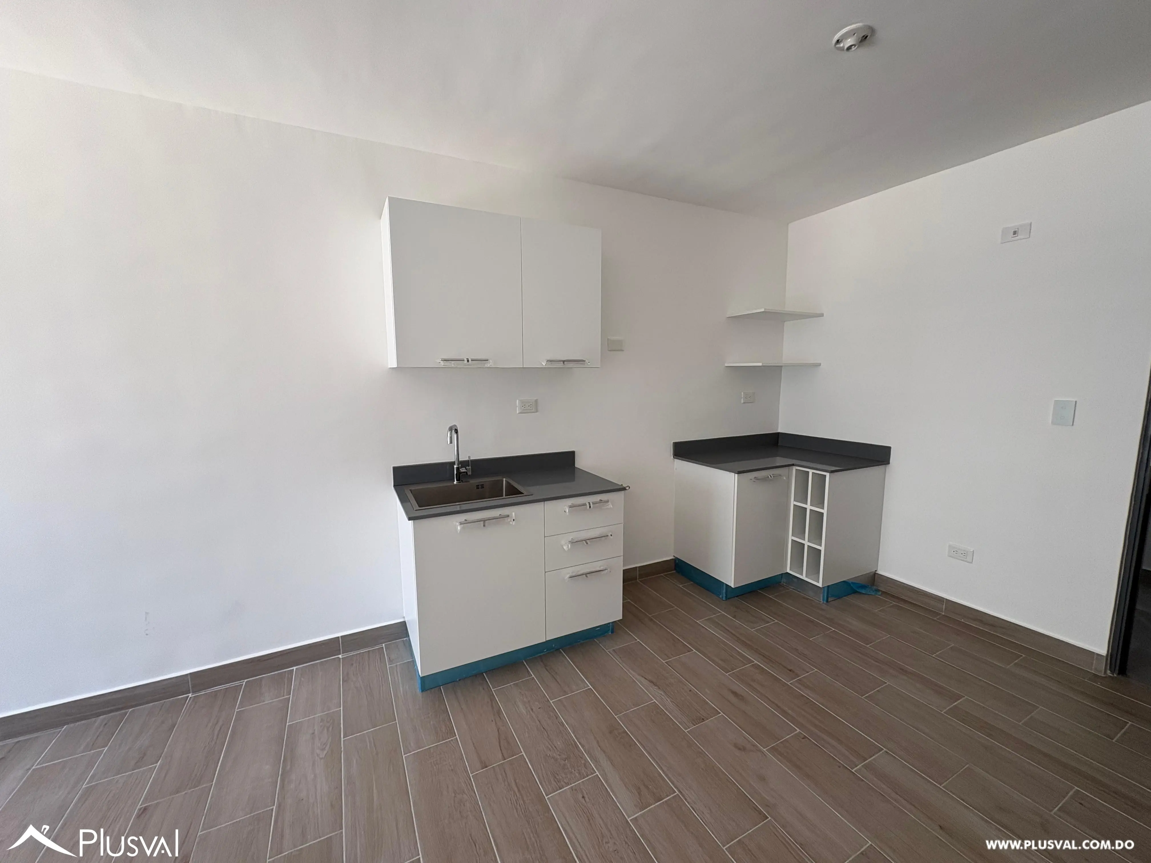 Apartamento en alquiler en Jardines III Bambú 306 – Verón 512560