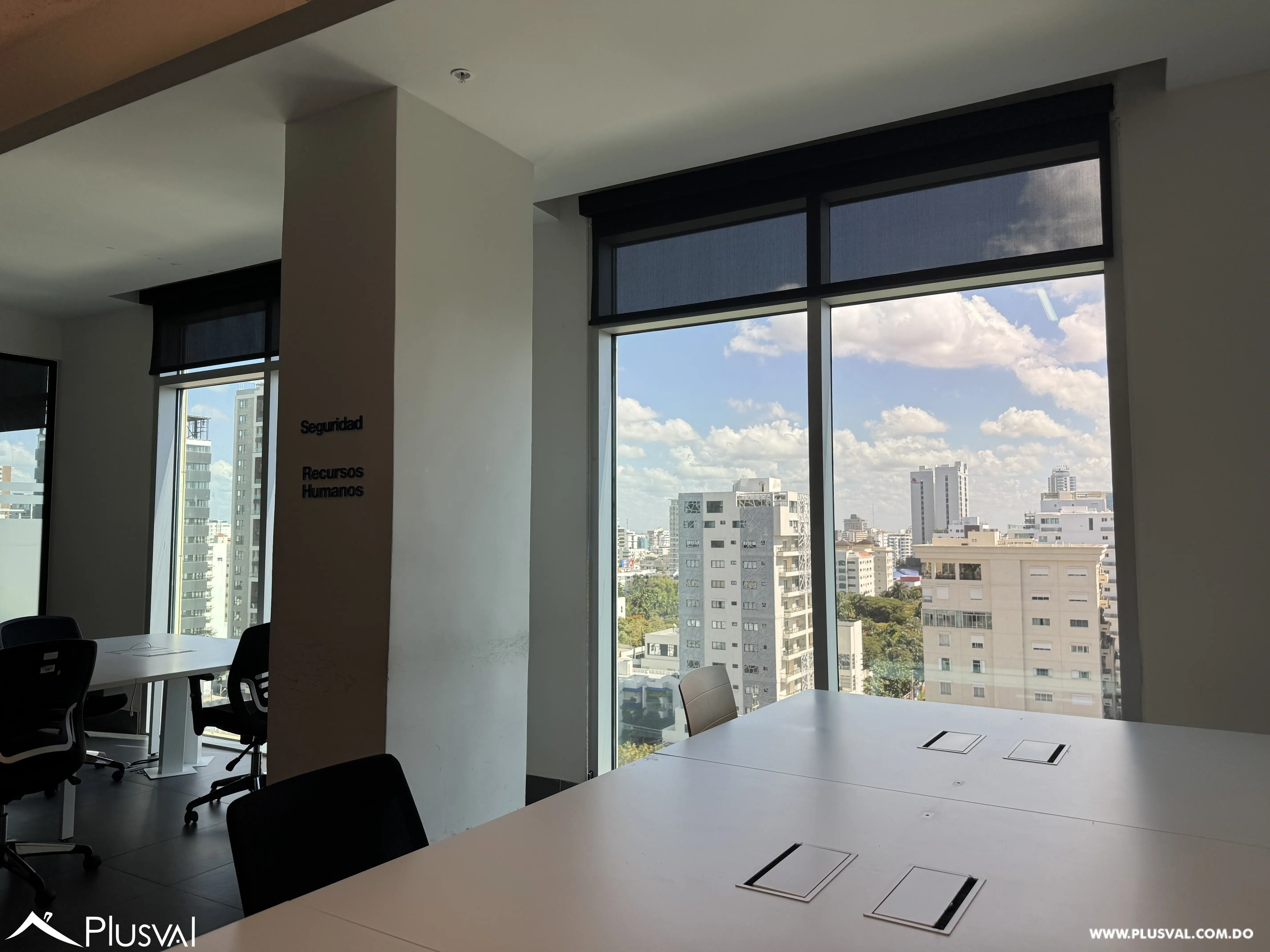 Local en alquiler en corporativo en Piantini 493228