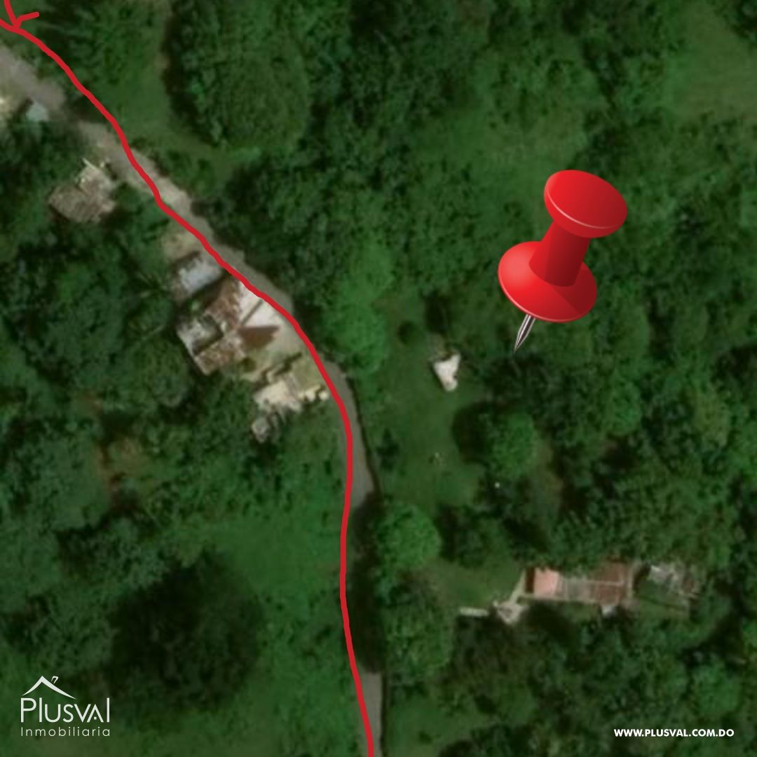Finca con nave industrial en venta, en  San Cristóbal. 213556