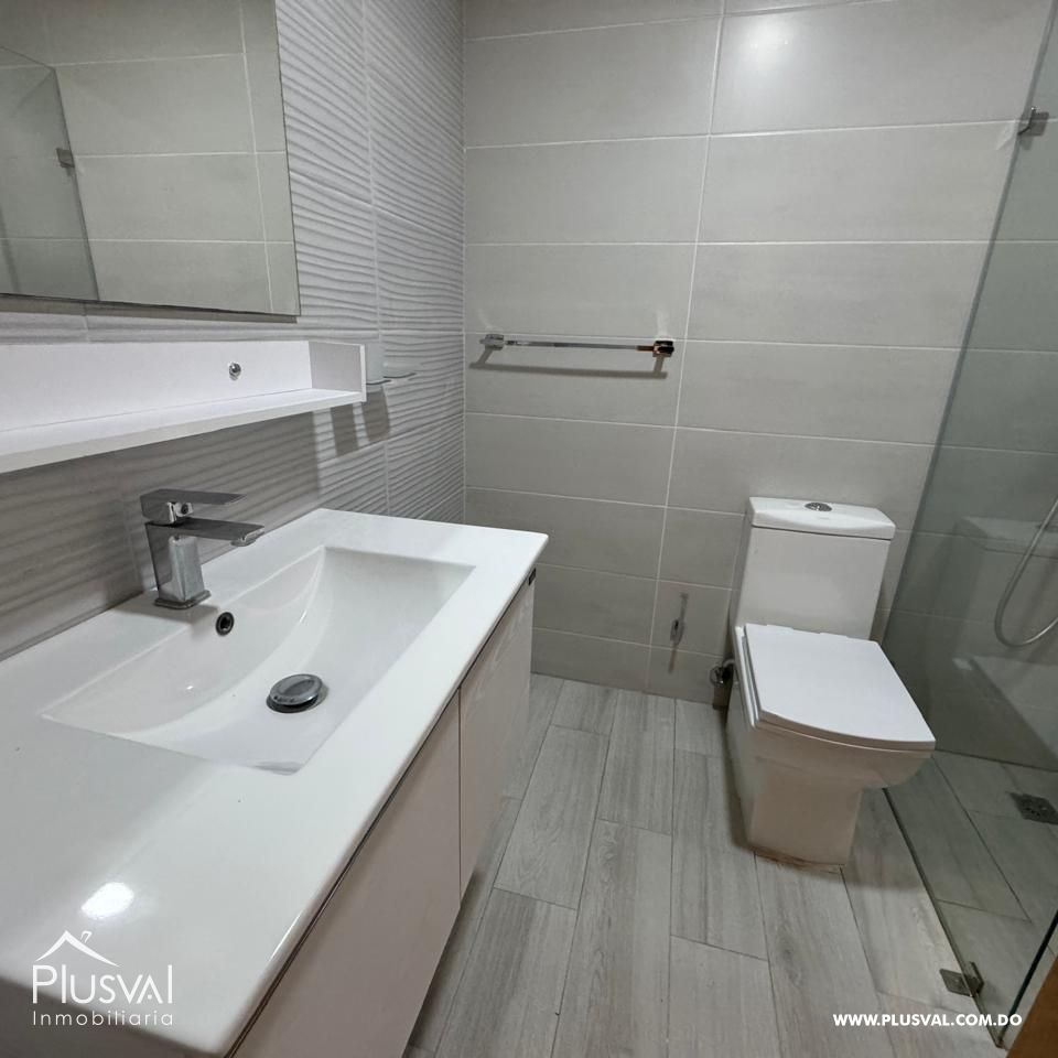 Venta de moderno apartamento en Evaristo Morales 368013