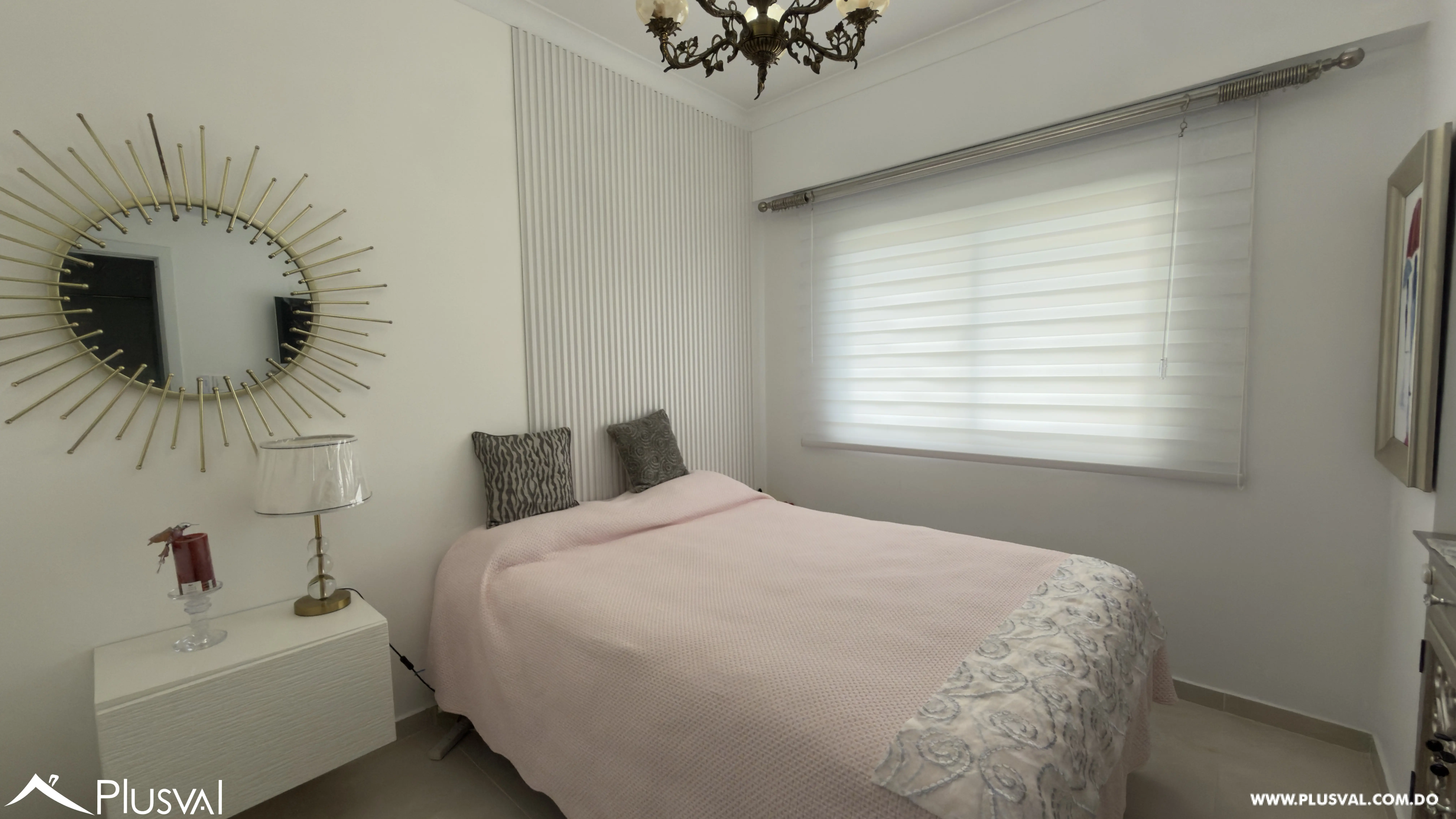 Apartamento en alquiler en Evaristo Morales 513747