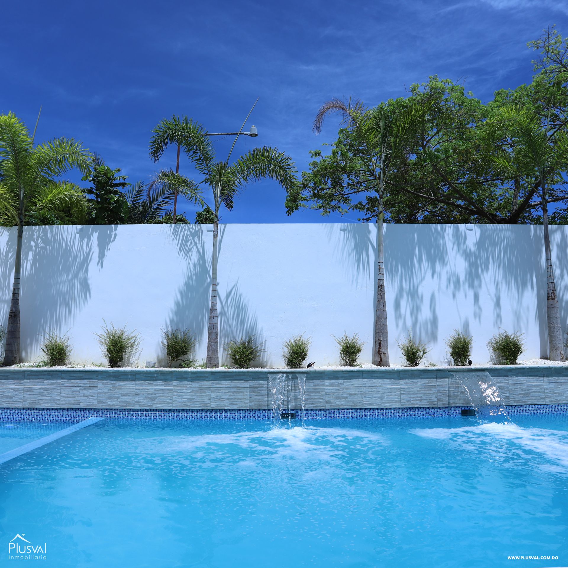 Apartamento en renta de 3 habitaciones ubicado en un piso 7 424905