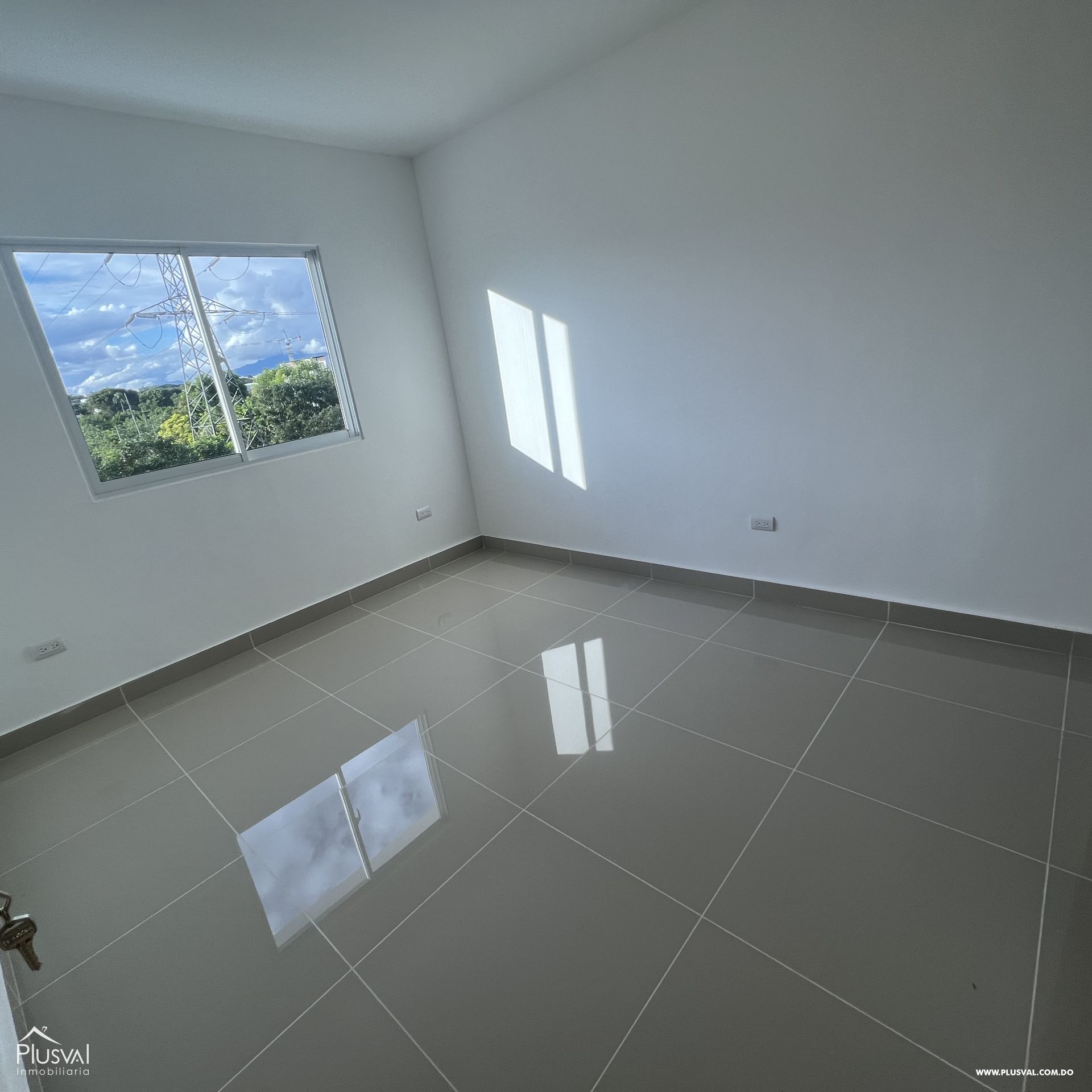 Nuevo apartamento en venta con hermosa vista. 242348