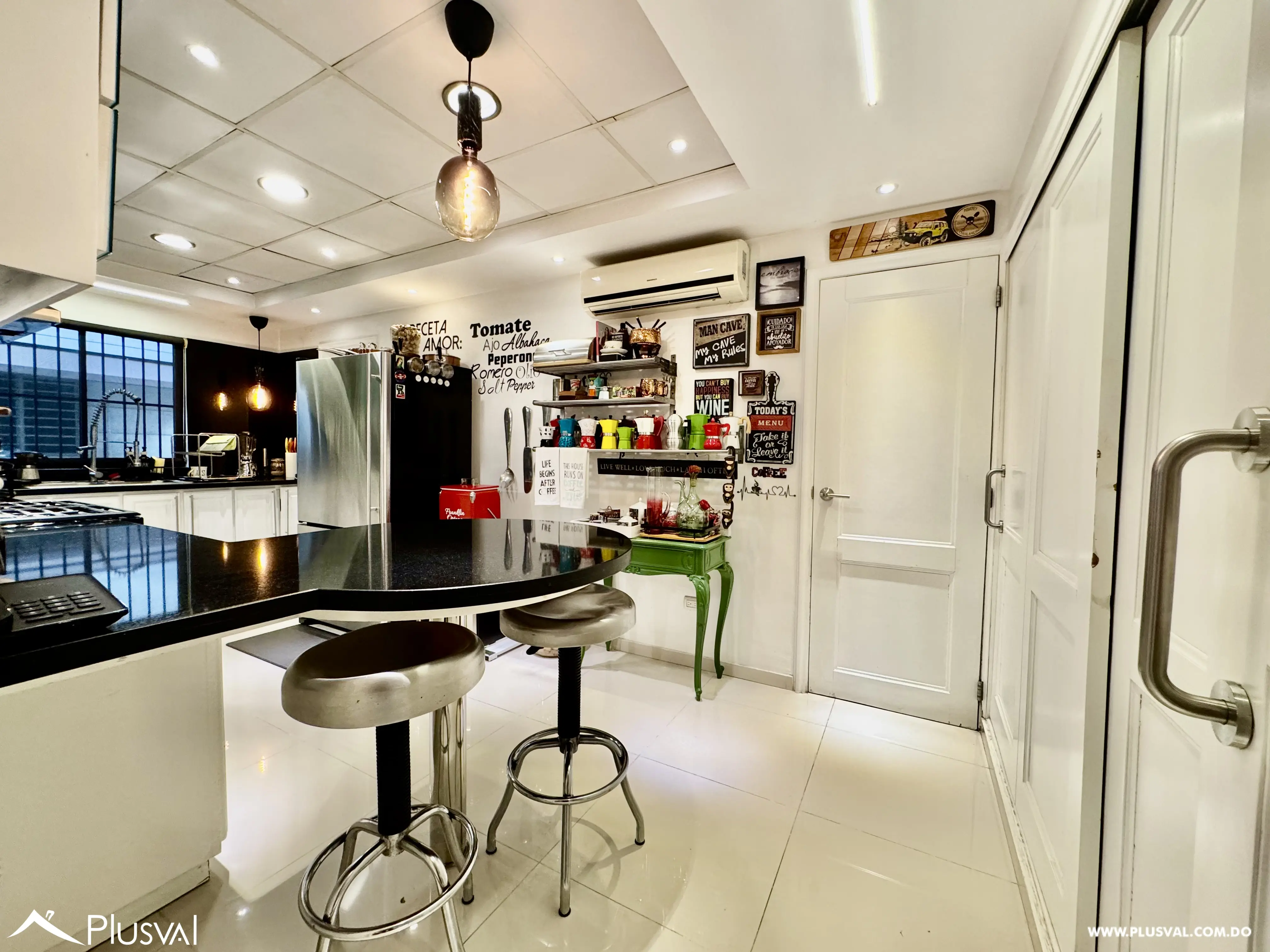 Alquilo Maravilloso y Amplio Apto. en el Corazon de Naco 498795