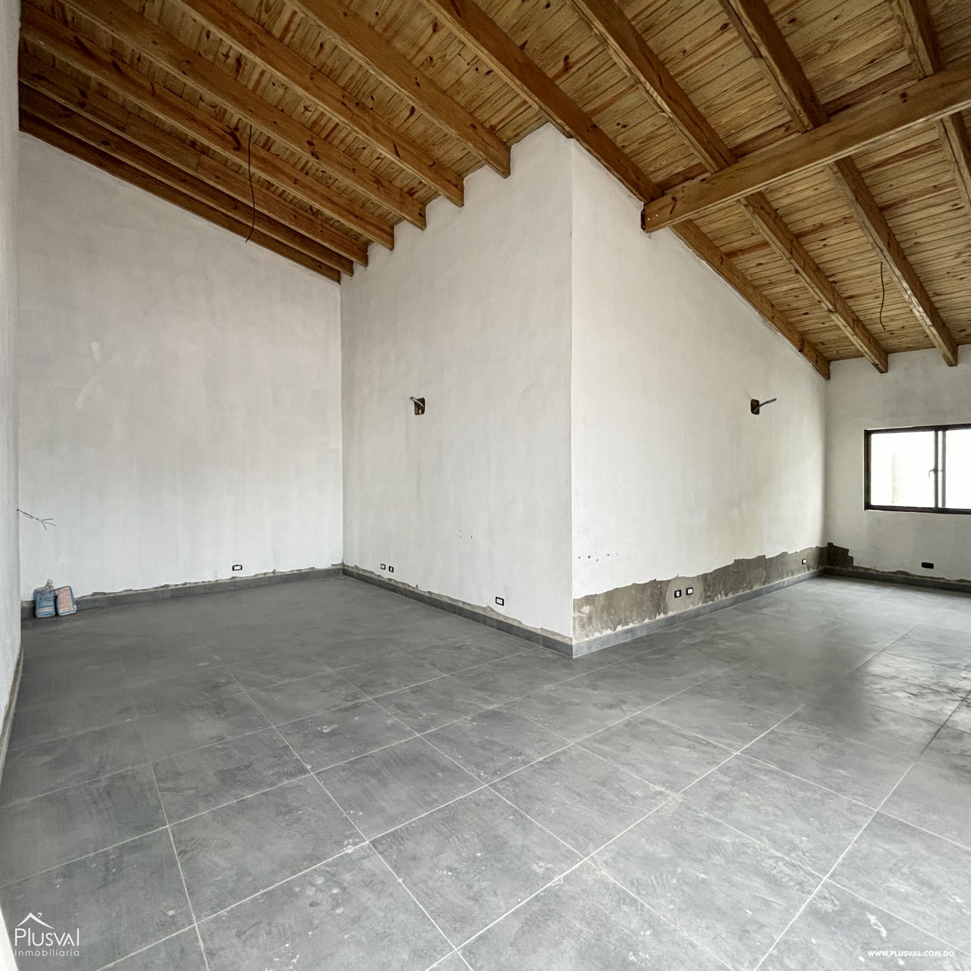 Proyecto en Evaristo Morales 363627