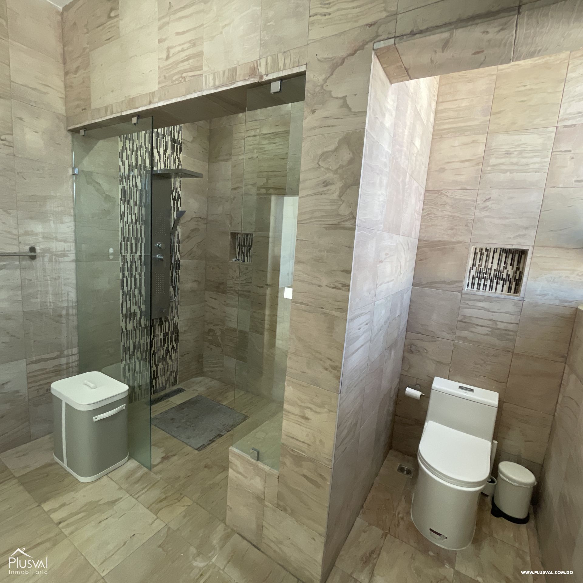 Apartamento tipo PH en Evaristo Morales con excelentes vistas 432873